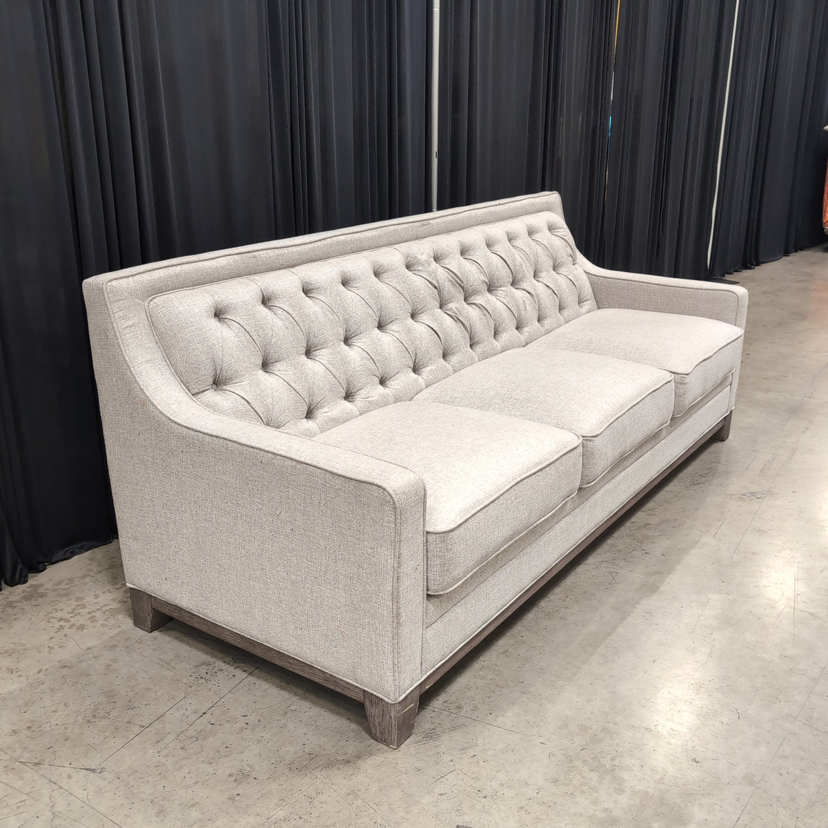 Grey Fabric Tufted Back Couch with Wood Base