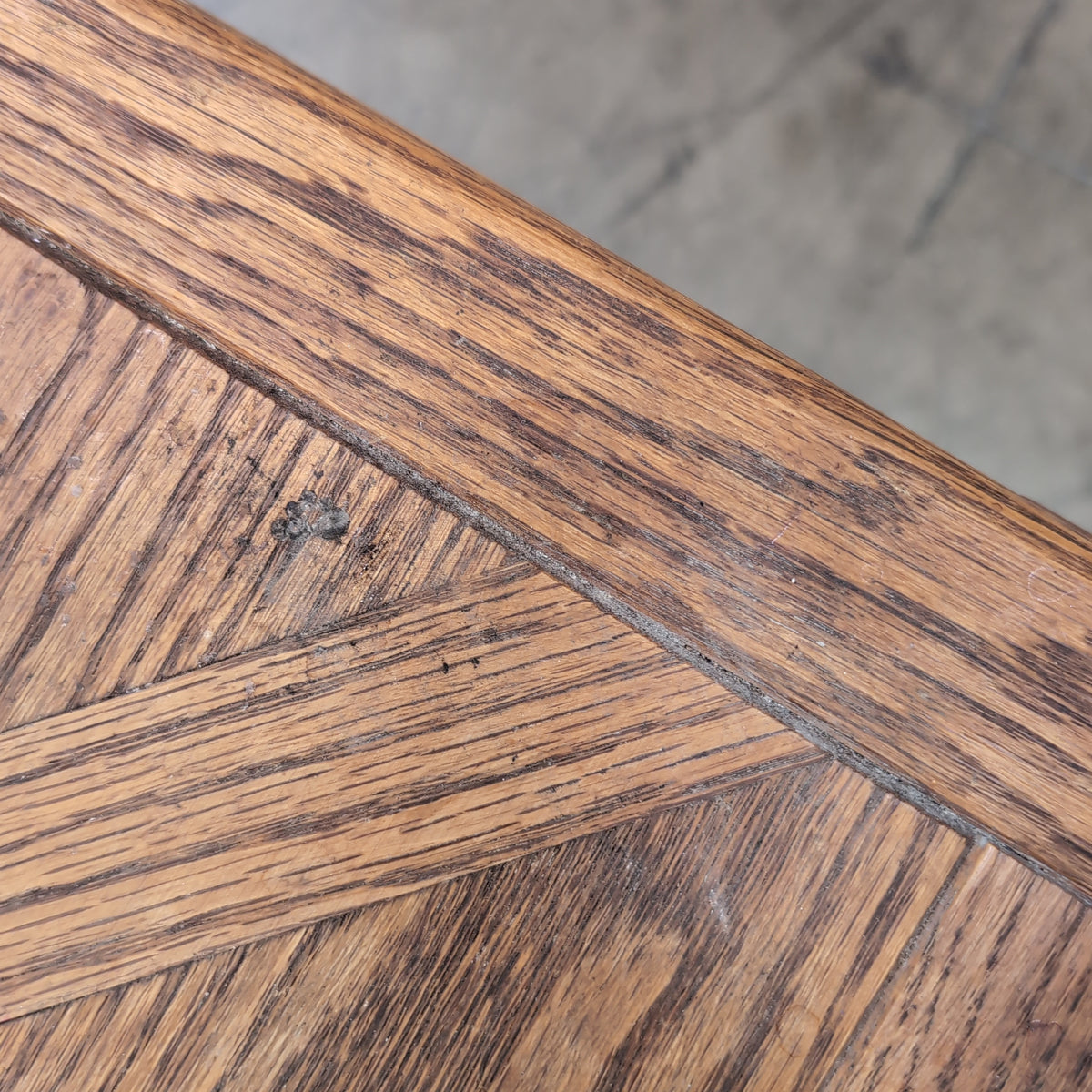 Brown Square Wood End Table with X-Pattern Top