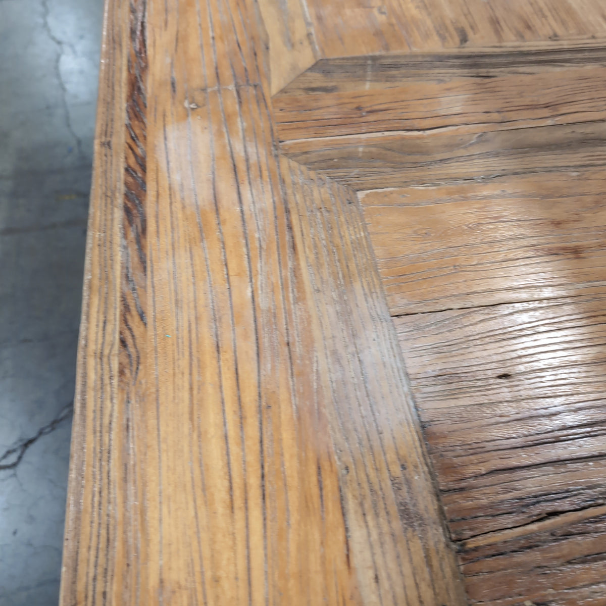 Wood Plank Top Dining Table with Trestle Base