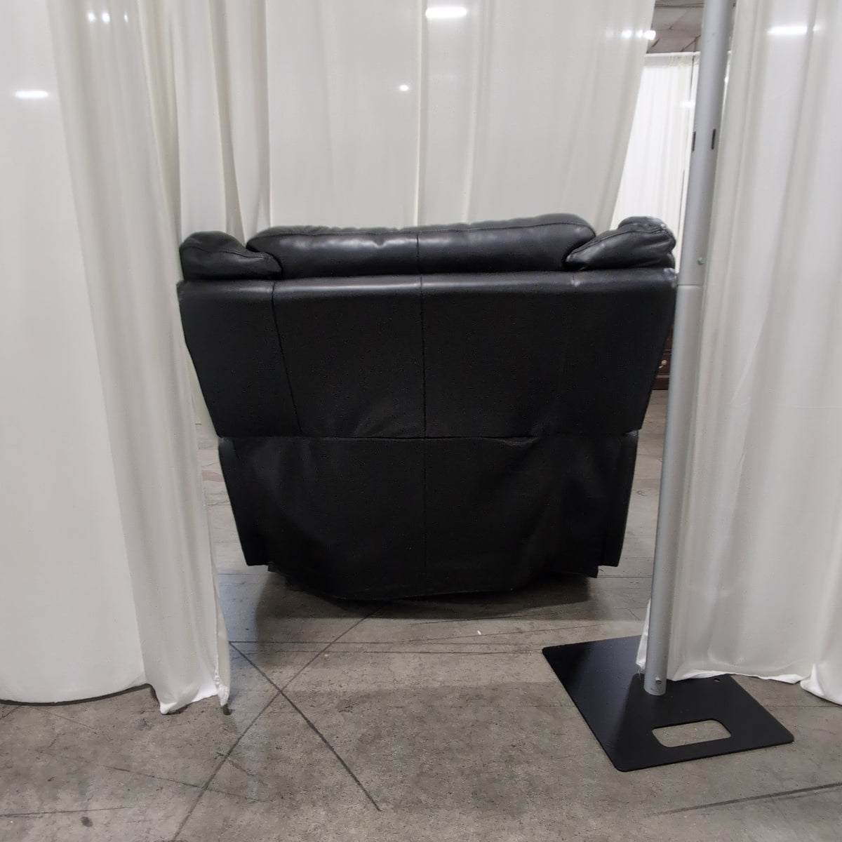 Padded Black Recliner in Leather