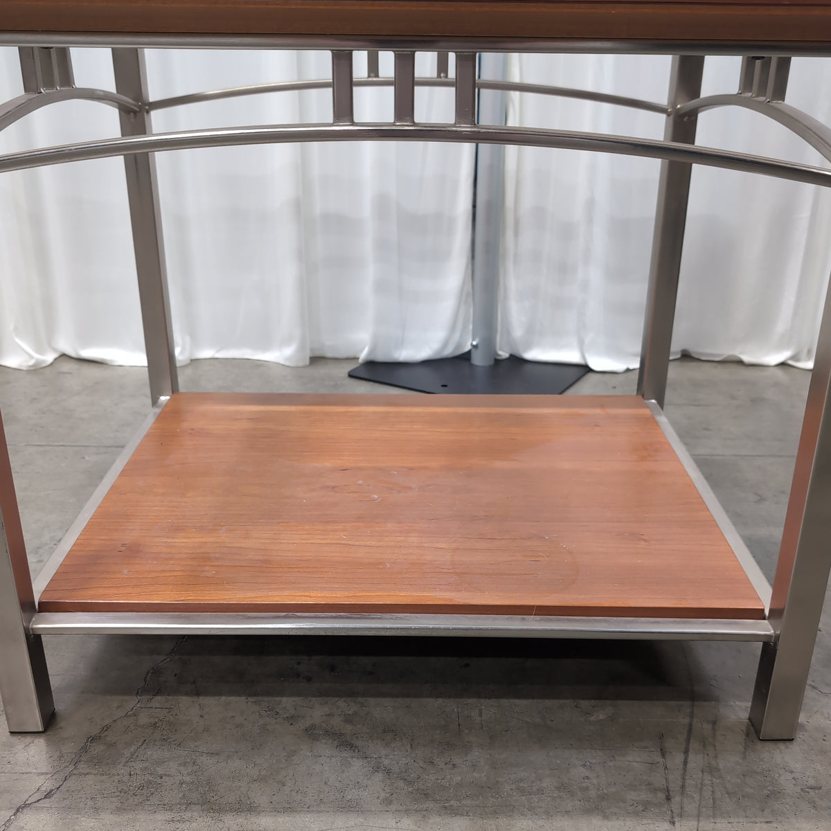 Cherry-Toned Wood and Metal End Table with Glass Top