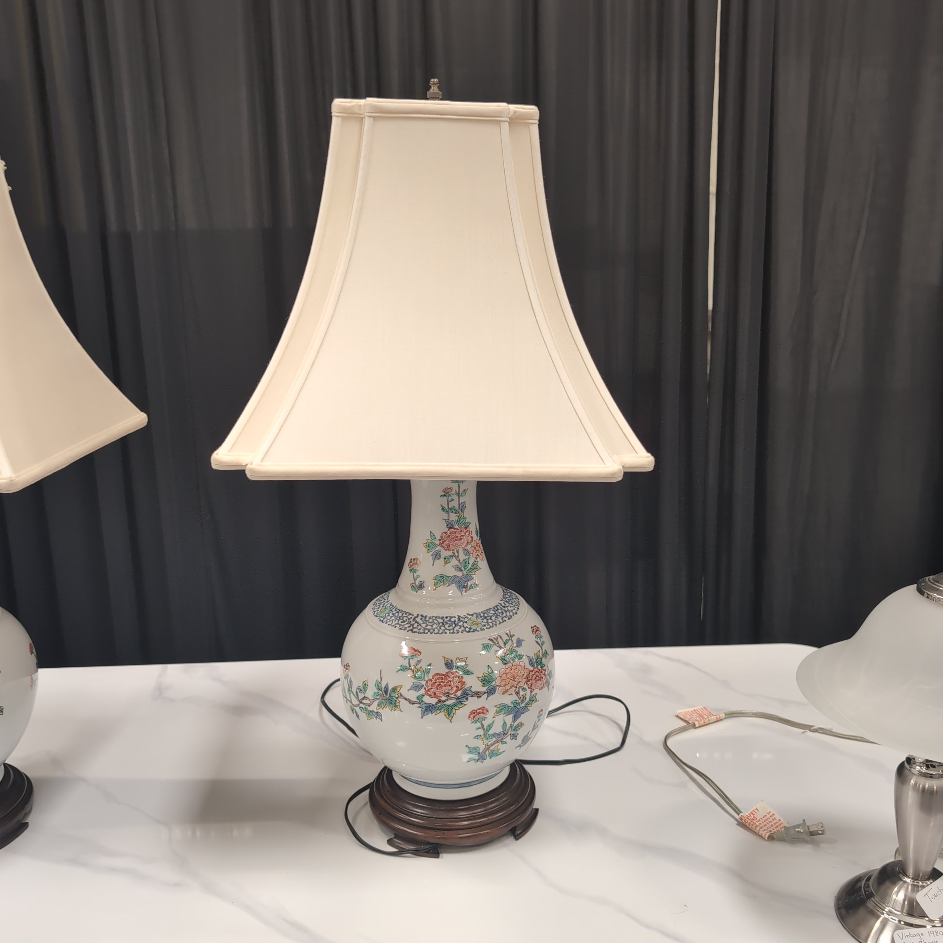 Antique Style Floral Ceramic Table Lamp with Wood Base