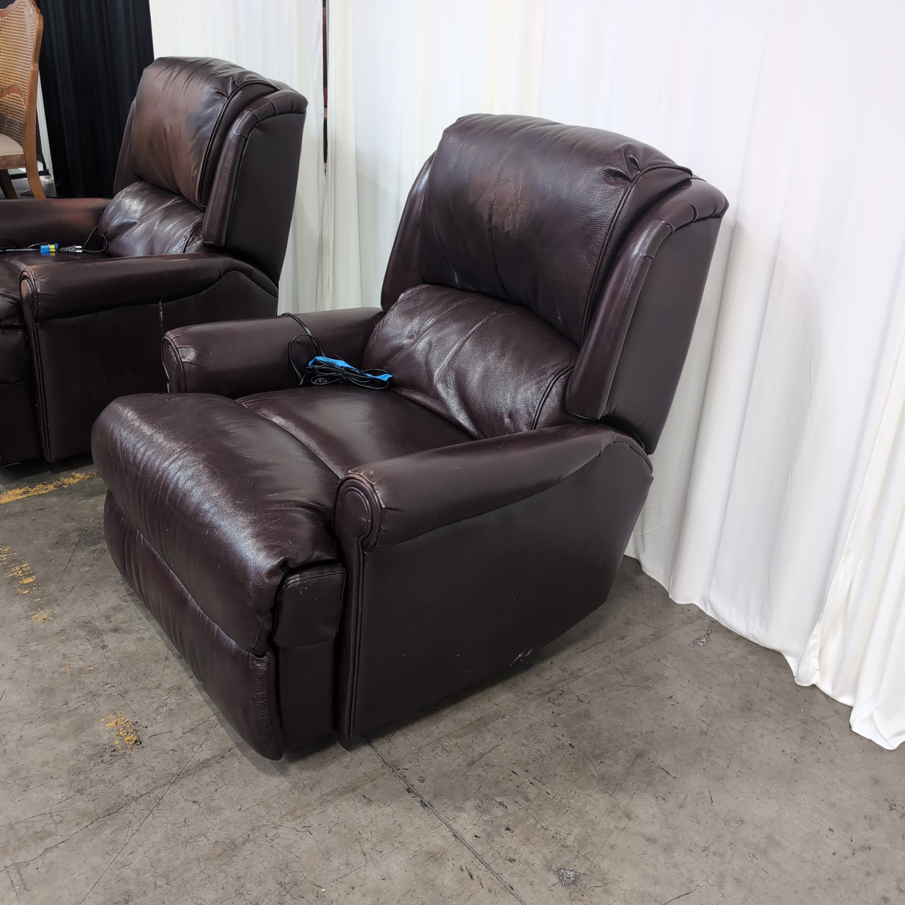 Plush Dark Brown Power Recliner in Leather
