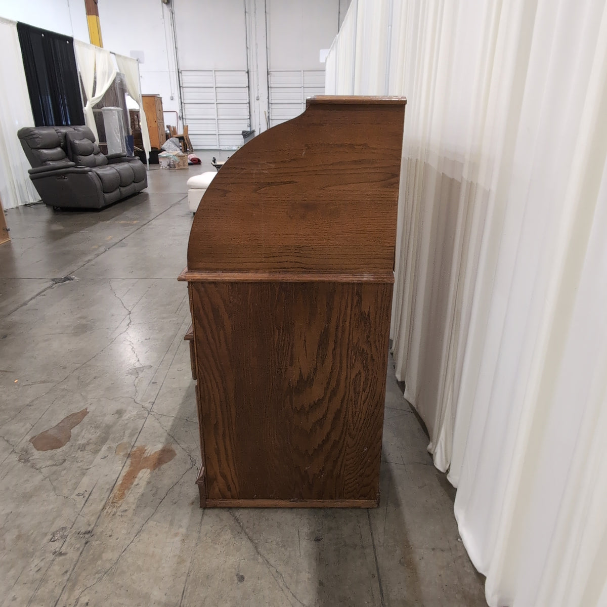 Traditional Oak Roll-Top Desk with Multiple Drawers