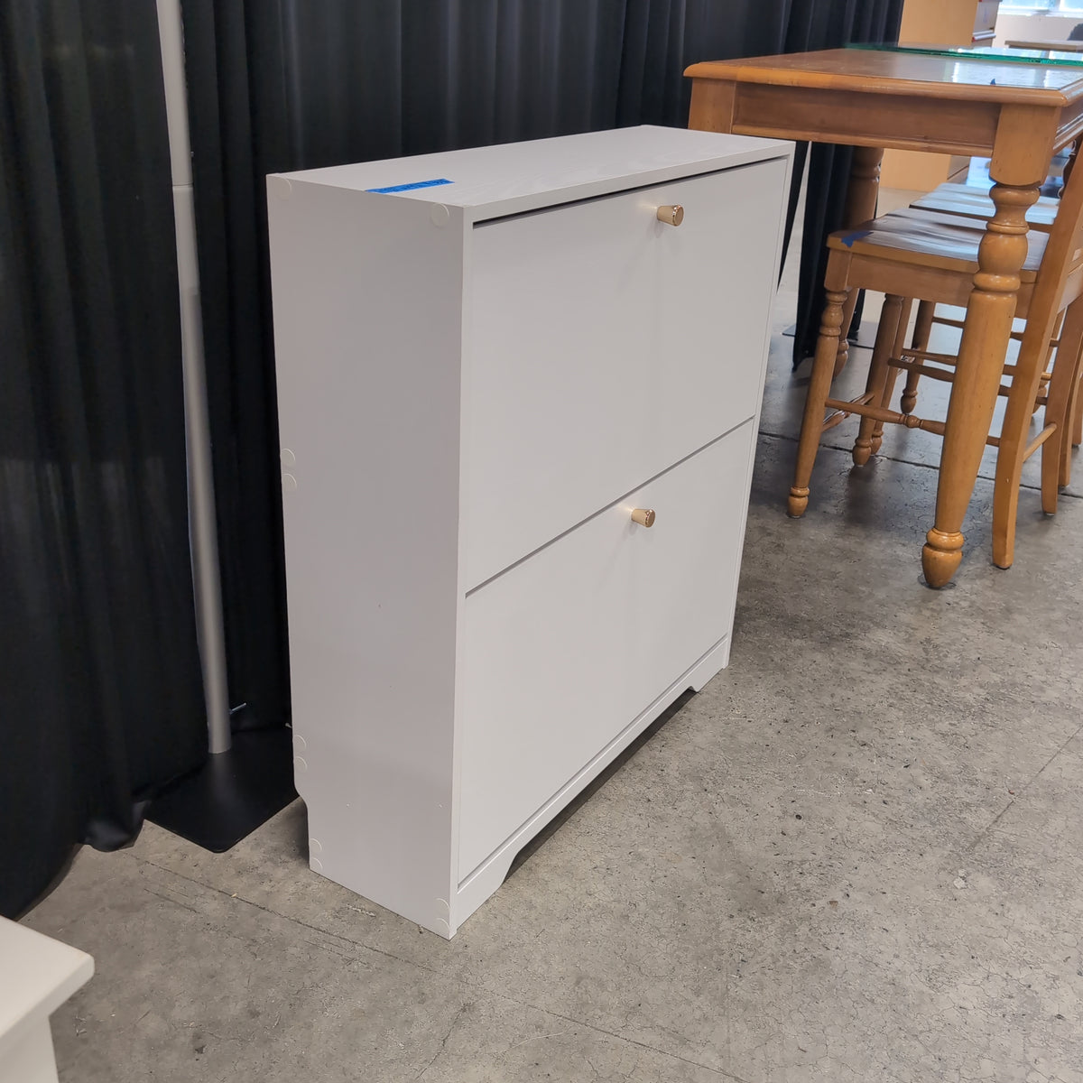White Modern Shoe Cabinet with Gold Knobs