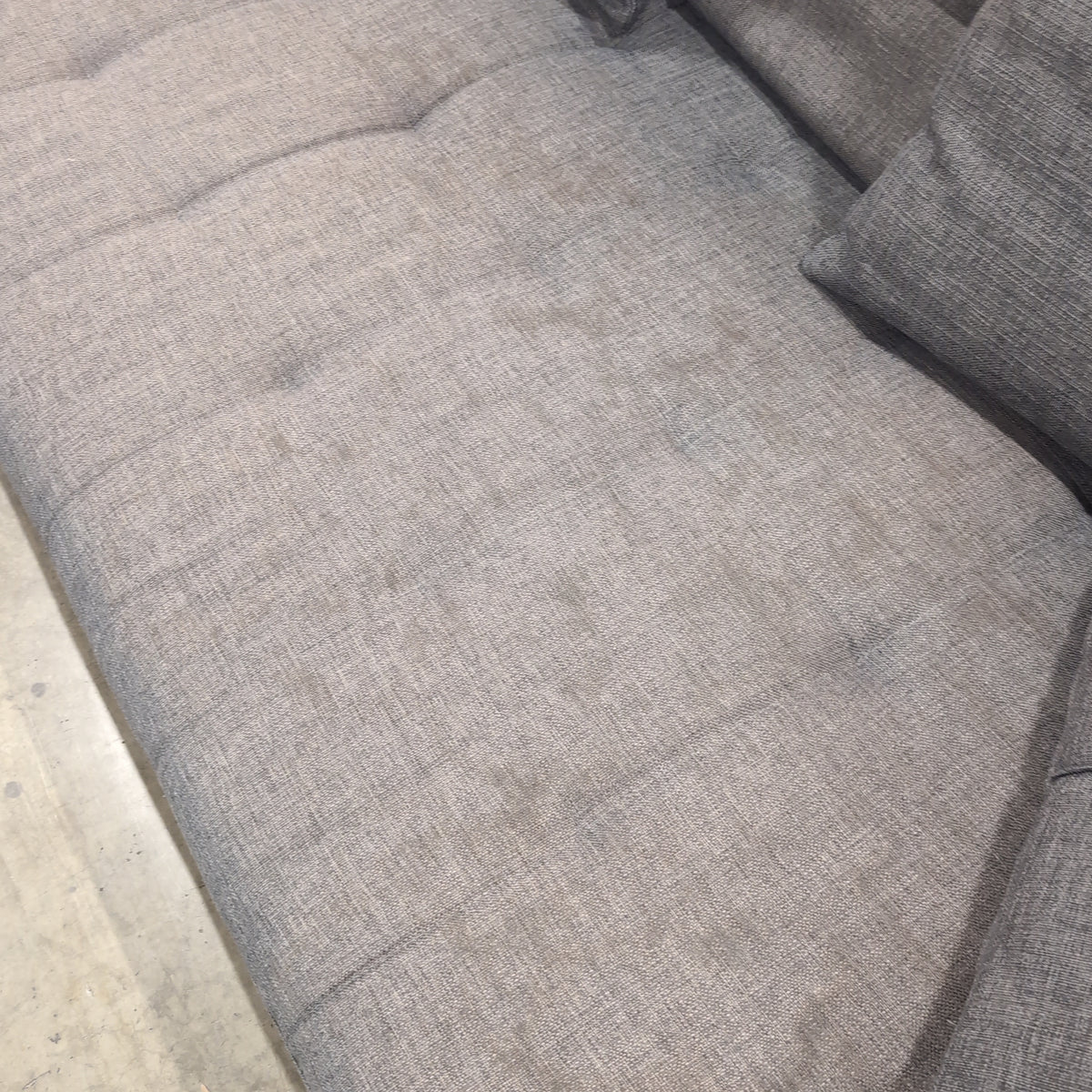 Grey Fabric Tufted Couch with Adjustable Headrests