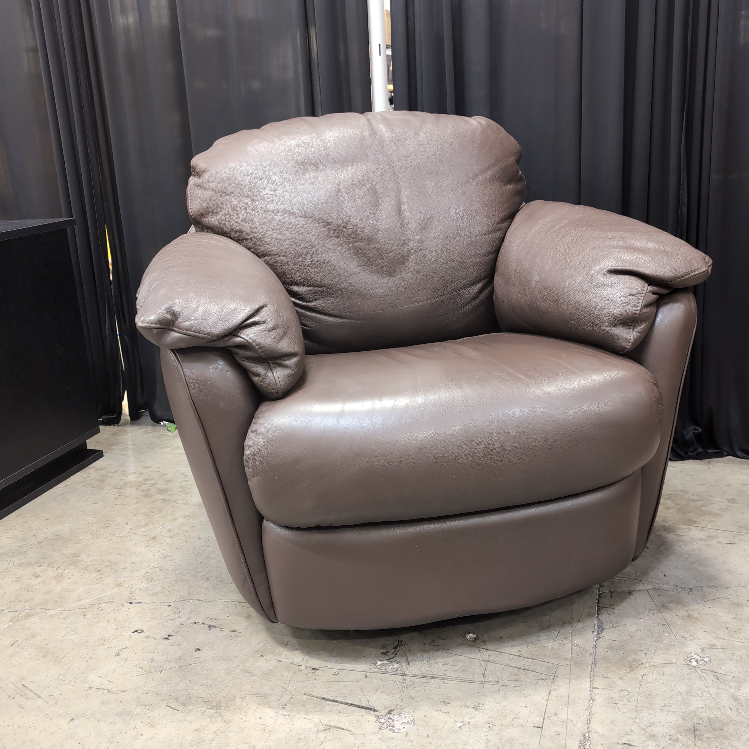Plush Brown Leather Recliner