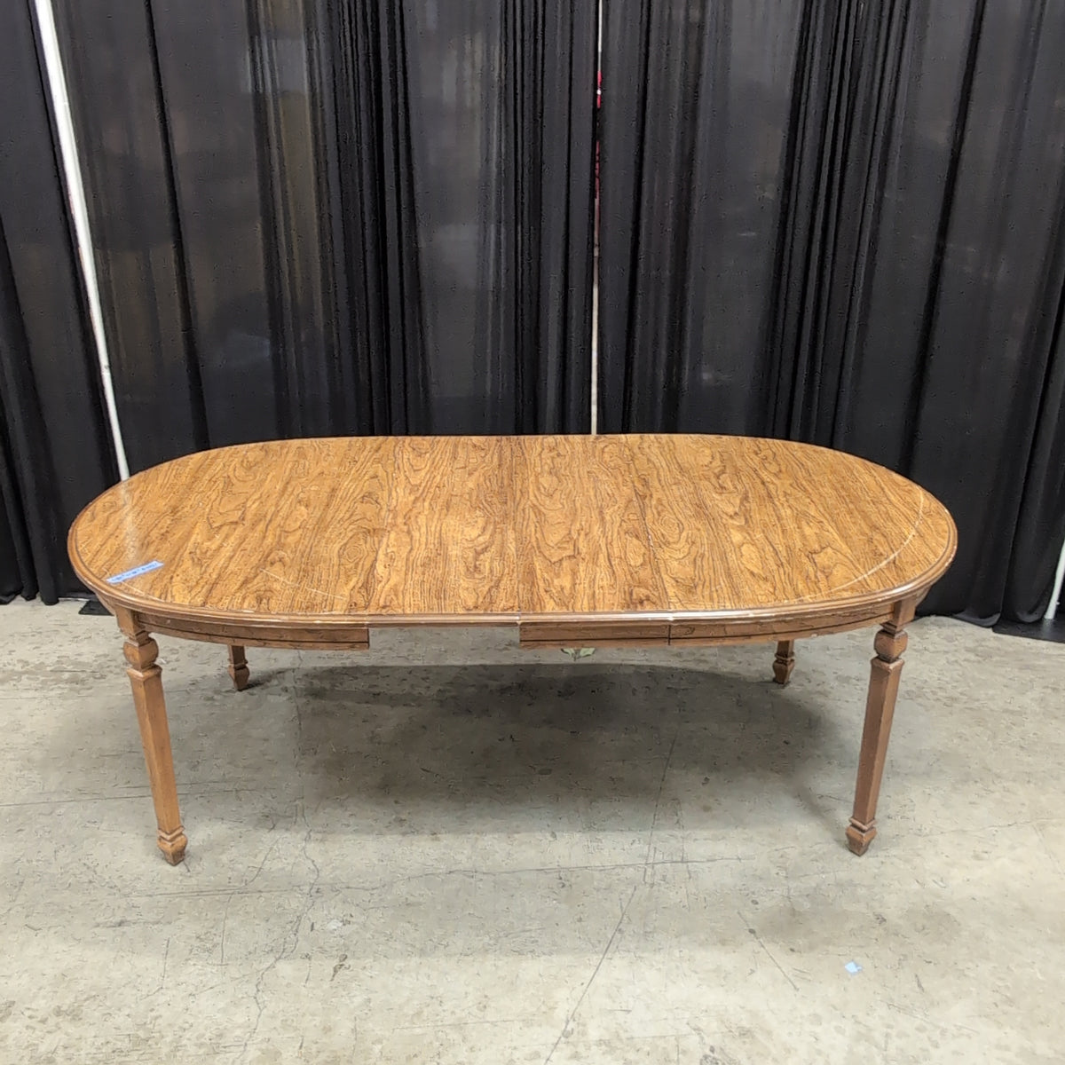 Oval Wood Dining Table with Turned Legs