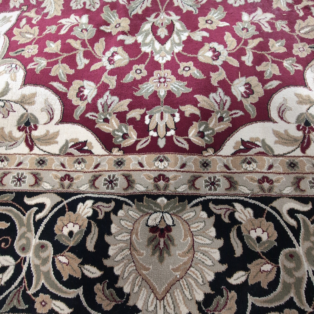 Traditional Red and Cream Floral Medallion Area Rug