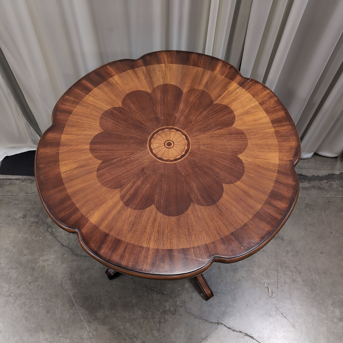 Decorative Inlaid Wood End Table with Pedestal Base