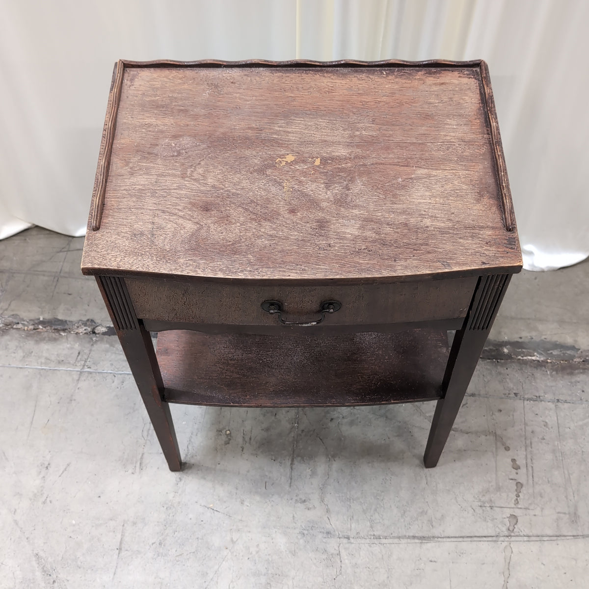 Dark Wood Scalloped Top Nightstand with Drawer