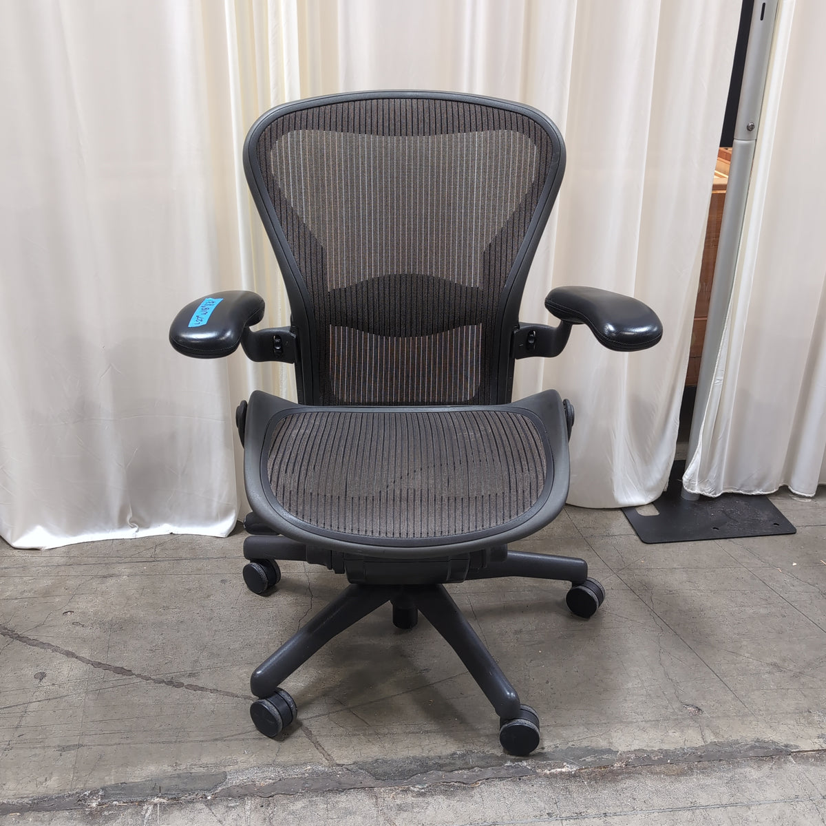 Black Ergonomic Mesh Office Chair