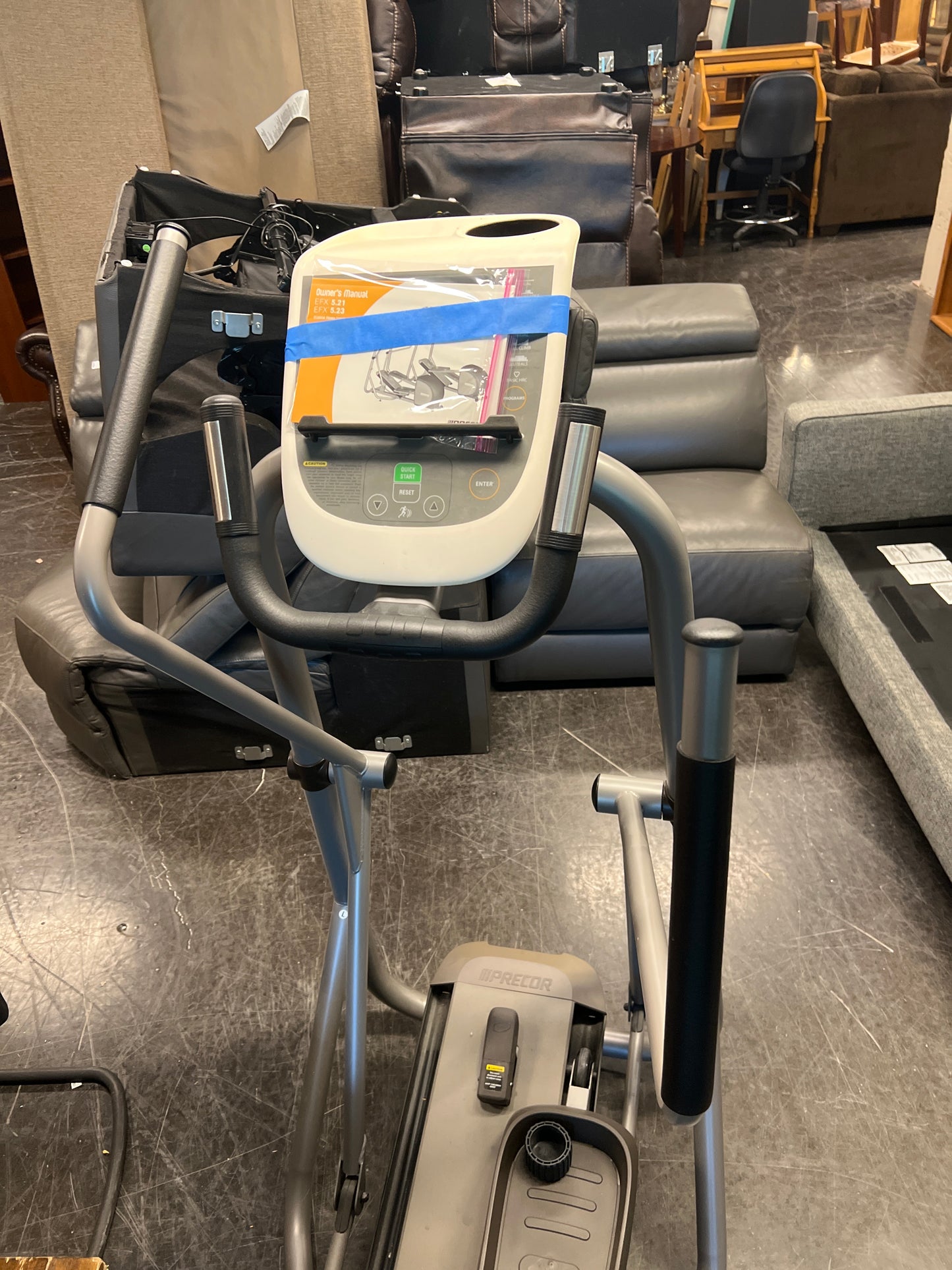 Precor Elliptical EFX 5.21