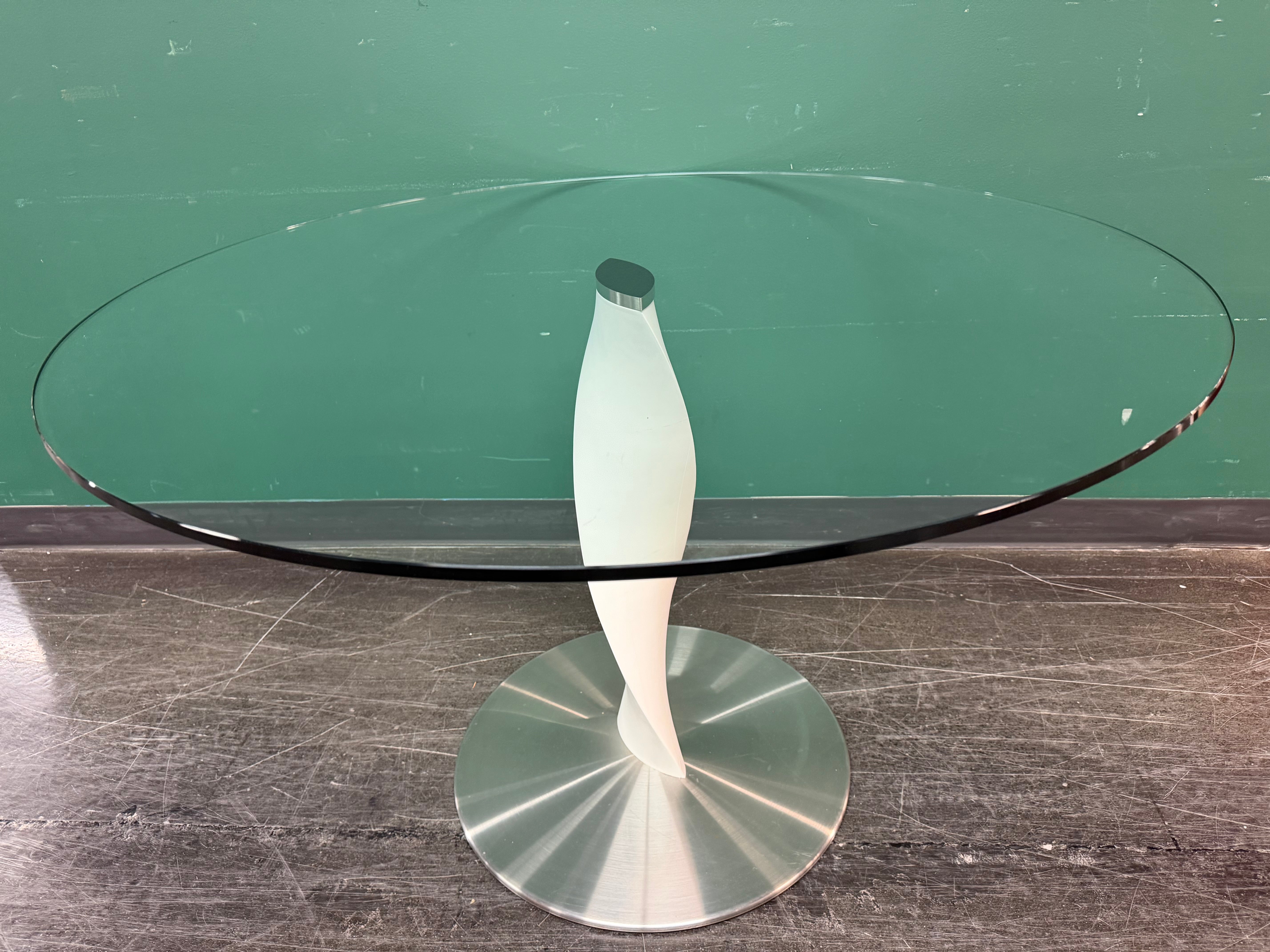 The Spin Dining Table by Porada - Made in Italy - ($3700+ New)