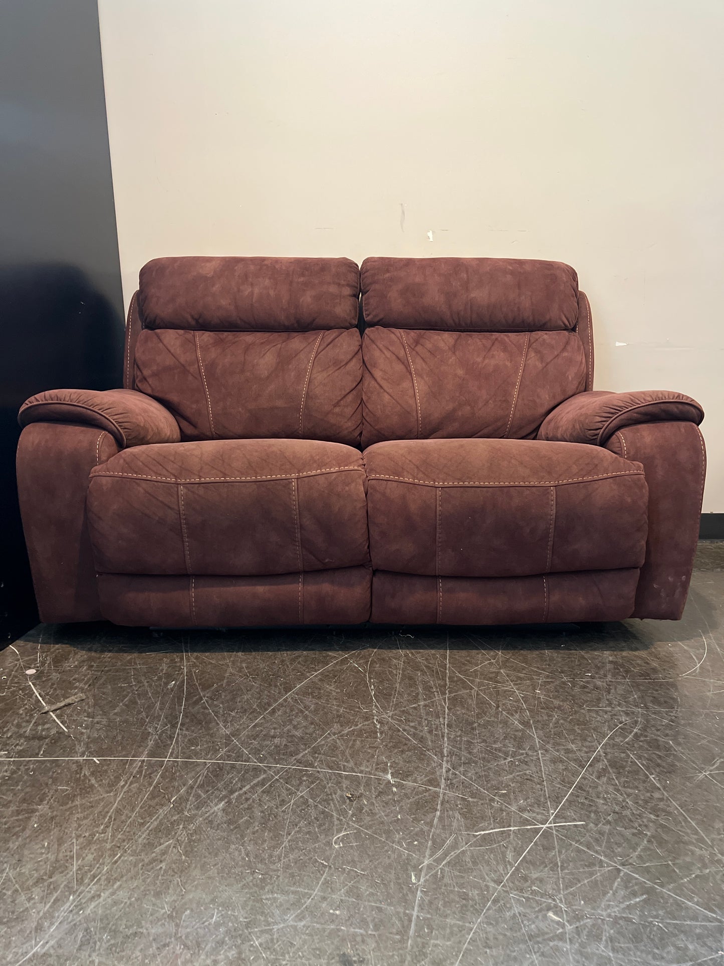 Reclining Loveseat in Deep Burgundy Microfiber