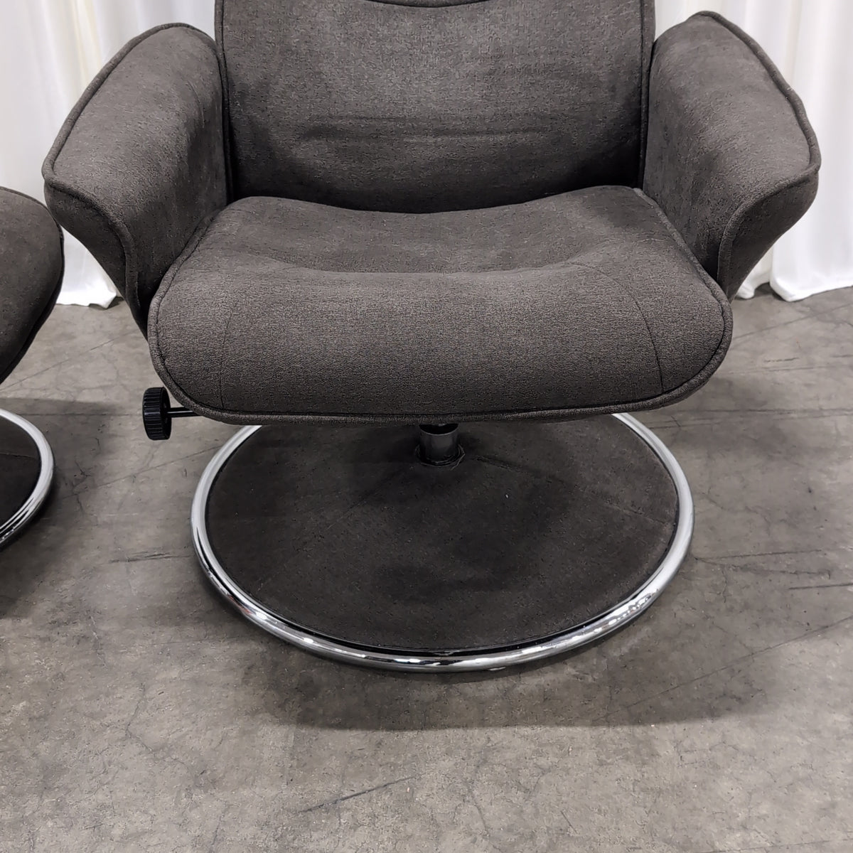 Dark Gray Fabric Upholstered Recliner