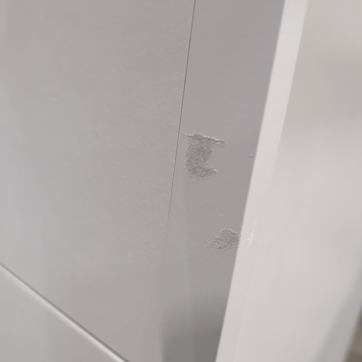 White Five-Drawer Dresser with Curved Handles