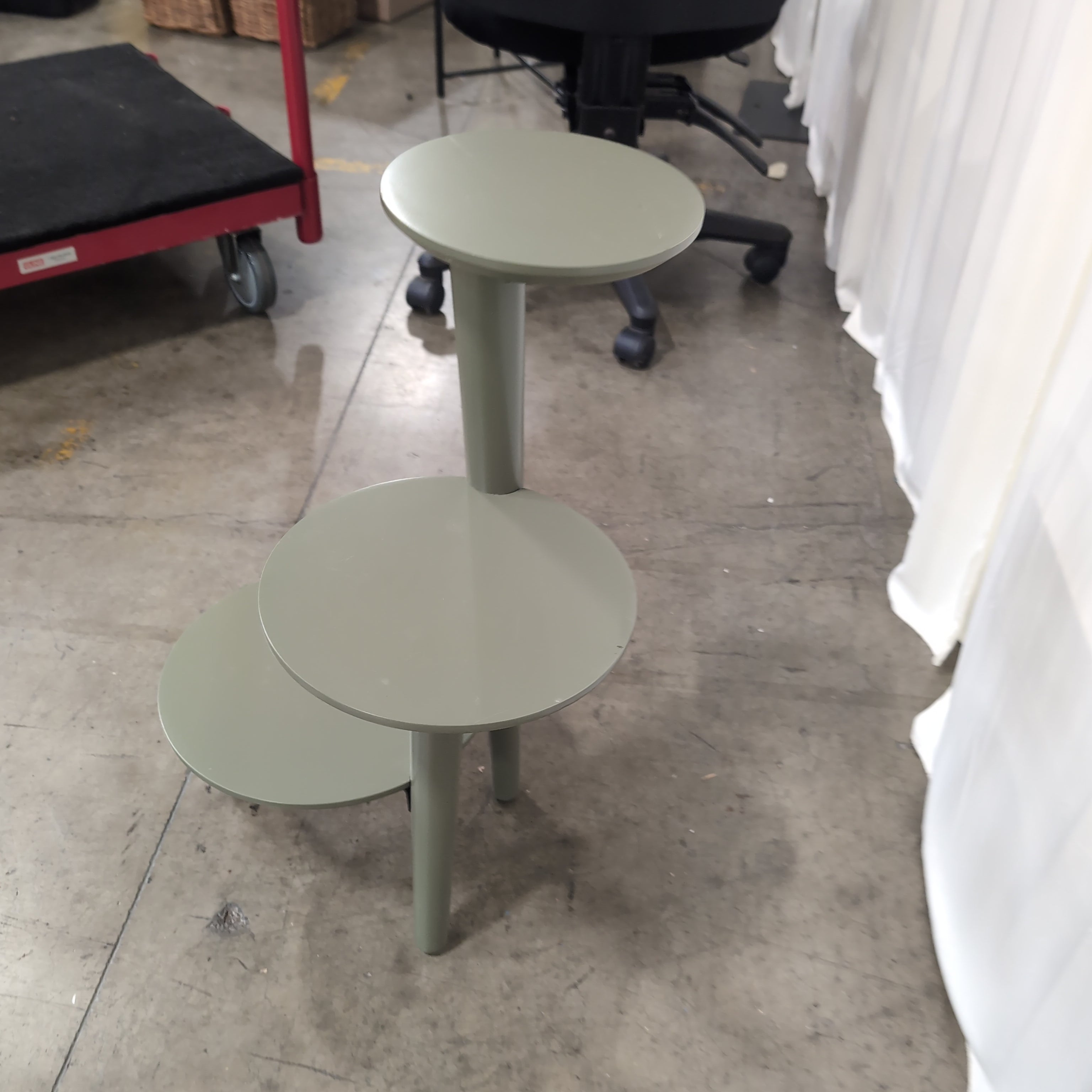 Modern Sage Green Plant Stand with Three Tiers