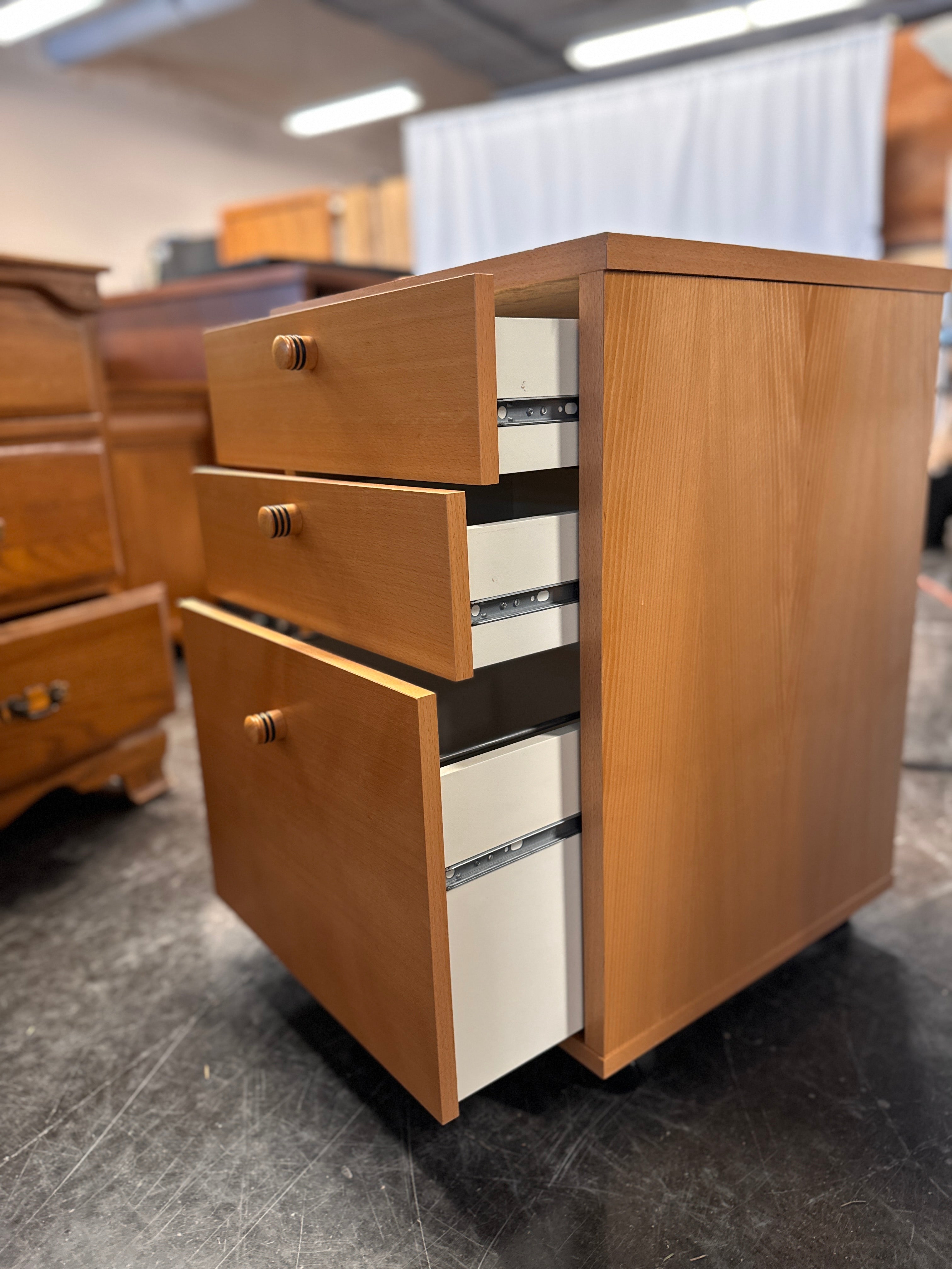 3 Drawer Light Oak Nightstand