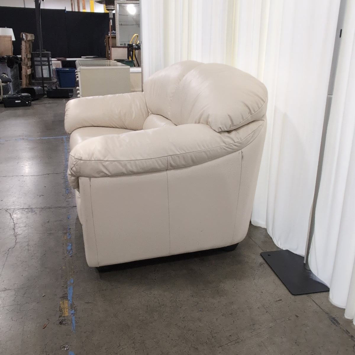 Cream Rolled Arm Loveseat in Leather