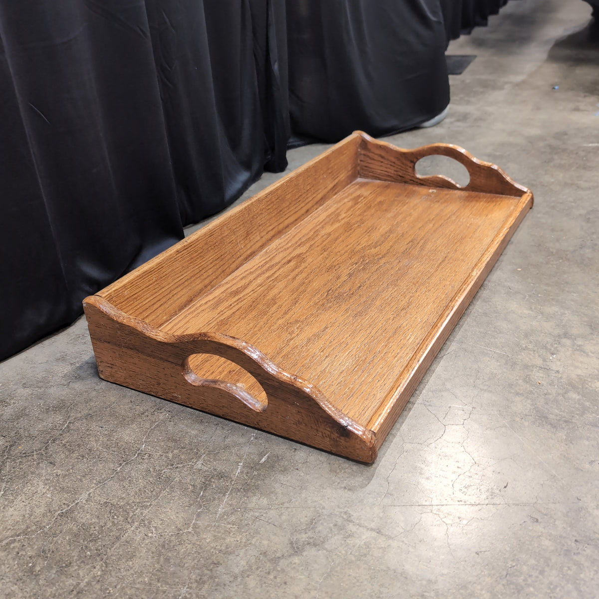 Brown Scalloped Handle Serving Tray in Wood
