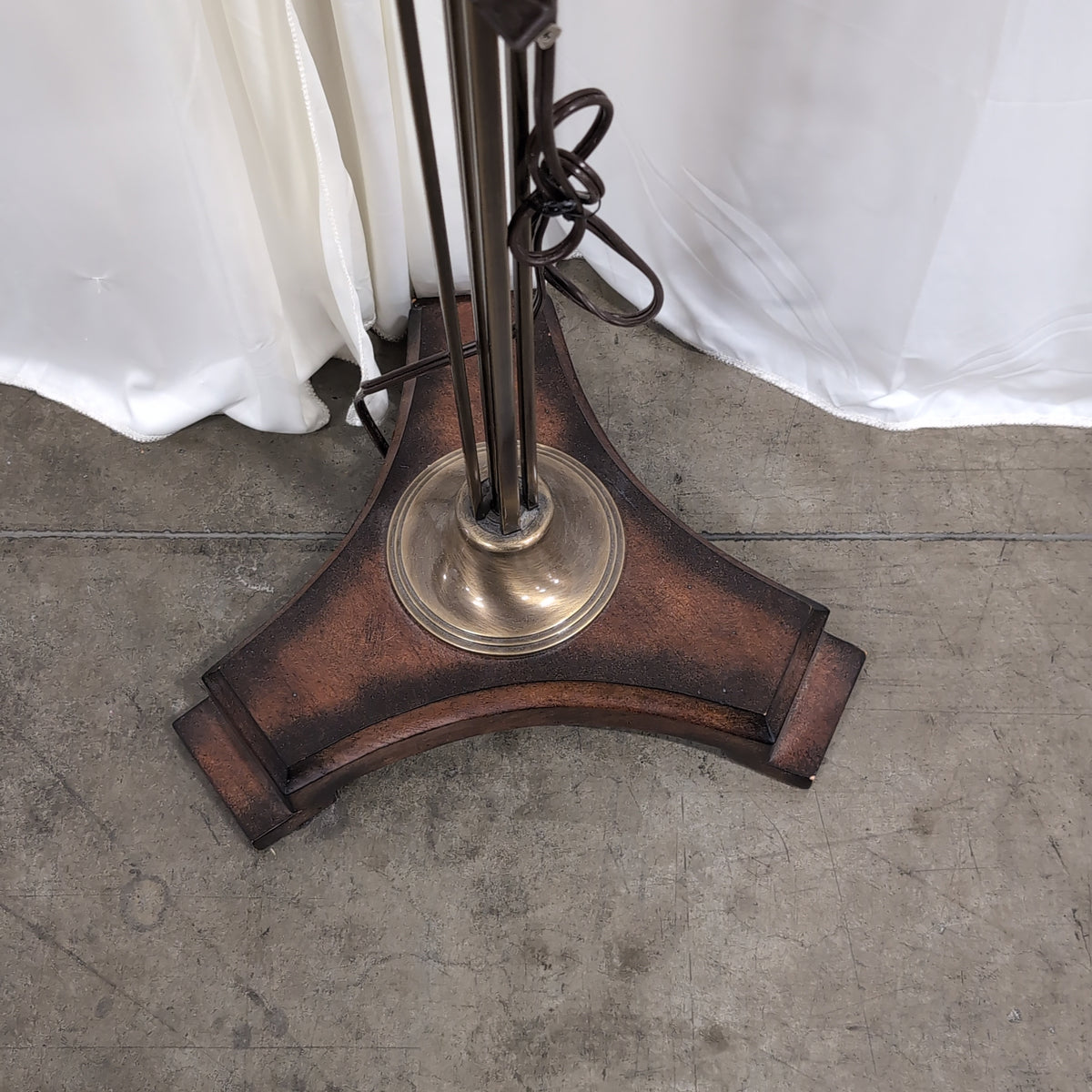 Traditional Bronze Tone Floor Lamp with Frosted Glass Shade