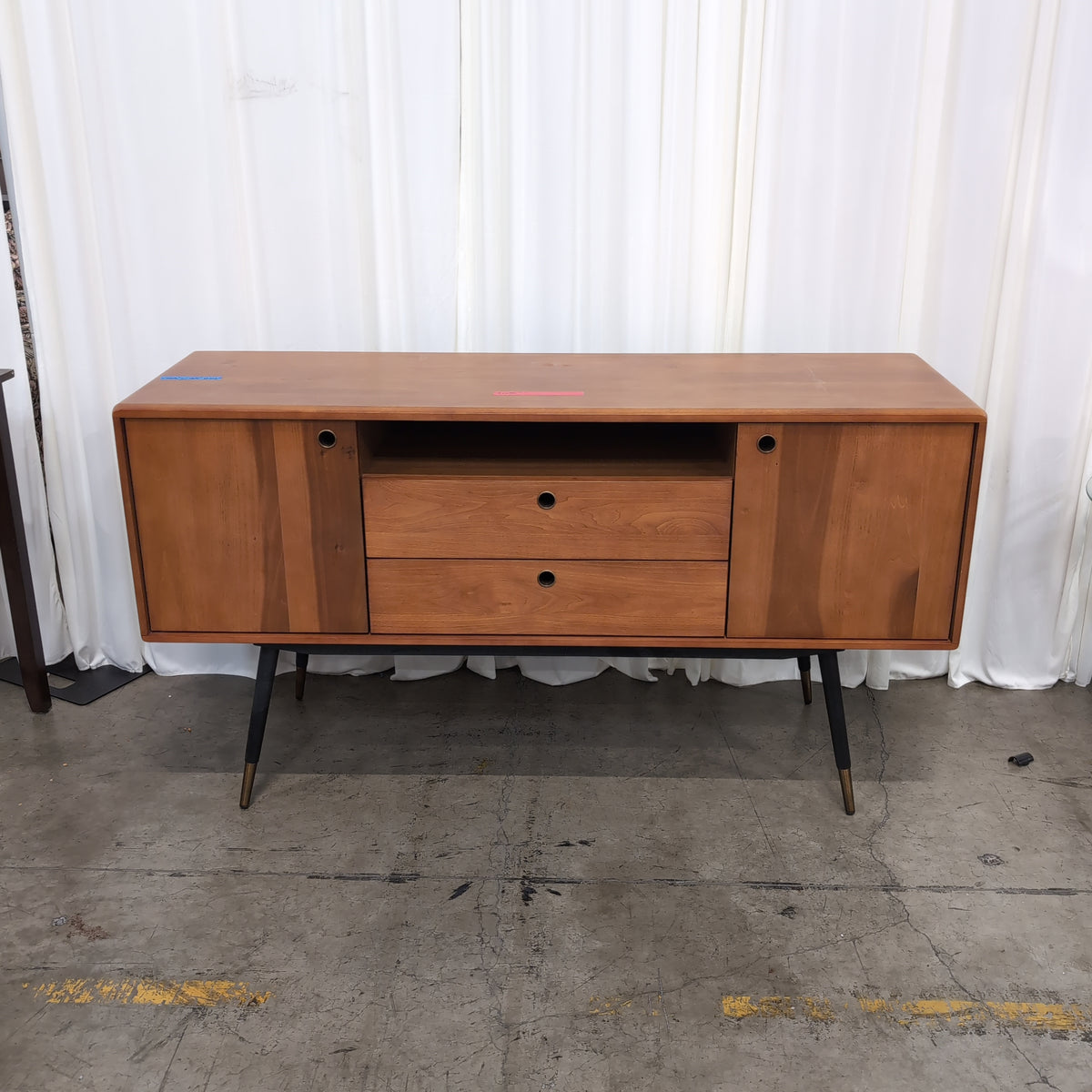 RENAZRYBOL Mid-Century Wood Buffet with Tapered Legs