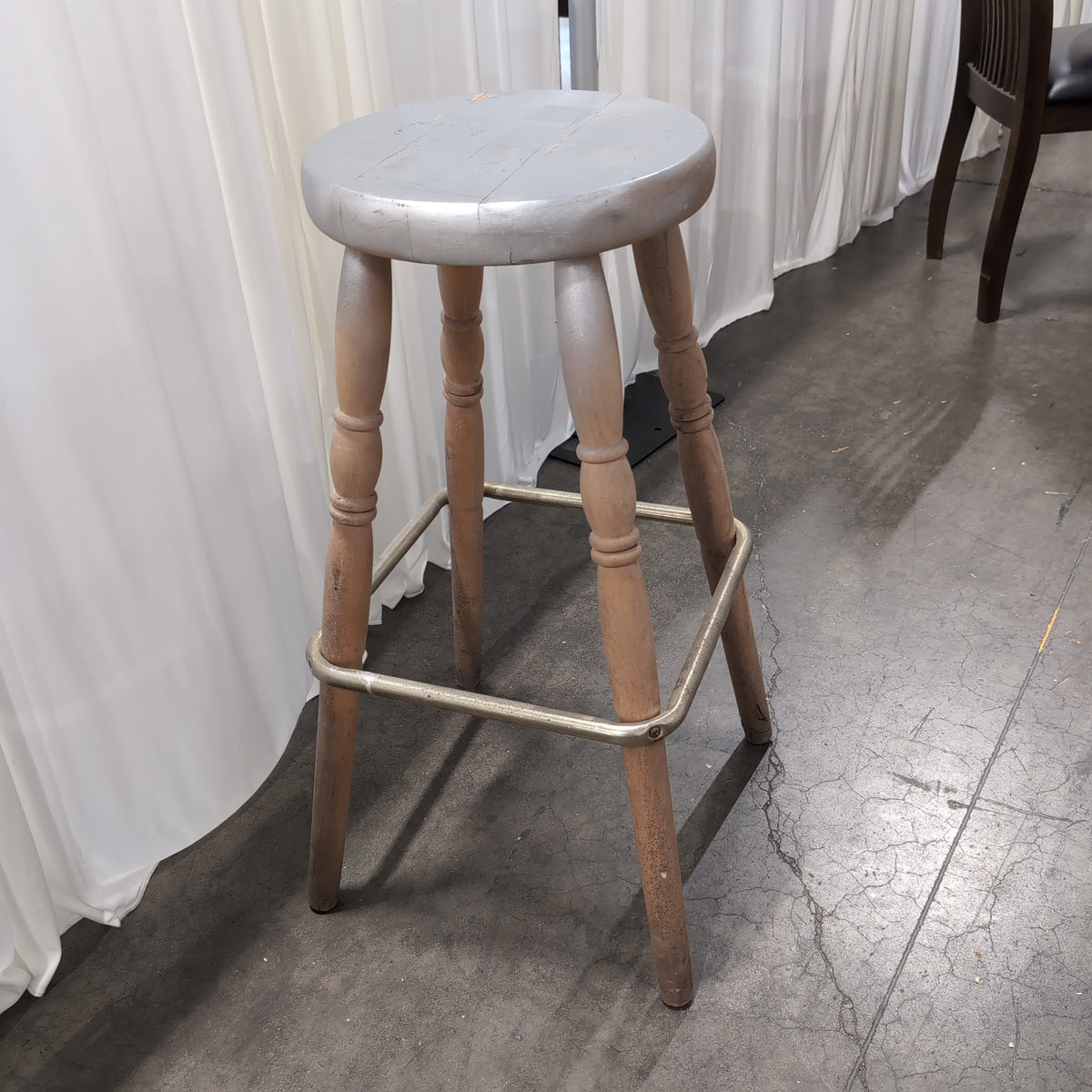 Silver Painted Round Top Wood Stool with Metal Footrest