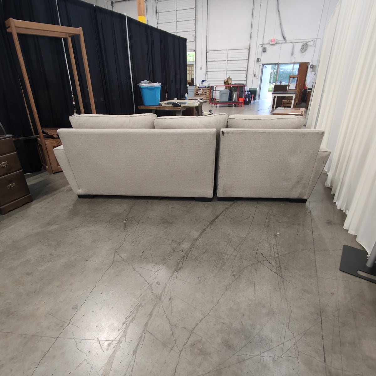 test Oatmeal Woven Fabric L-Shaped Sectional Couch with Piping Detail....test
