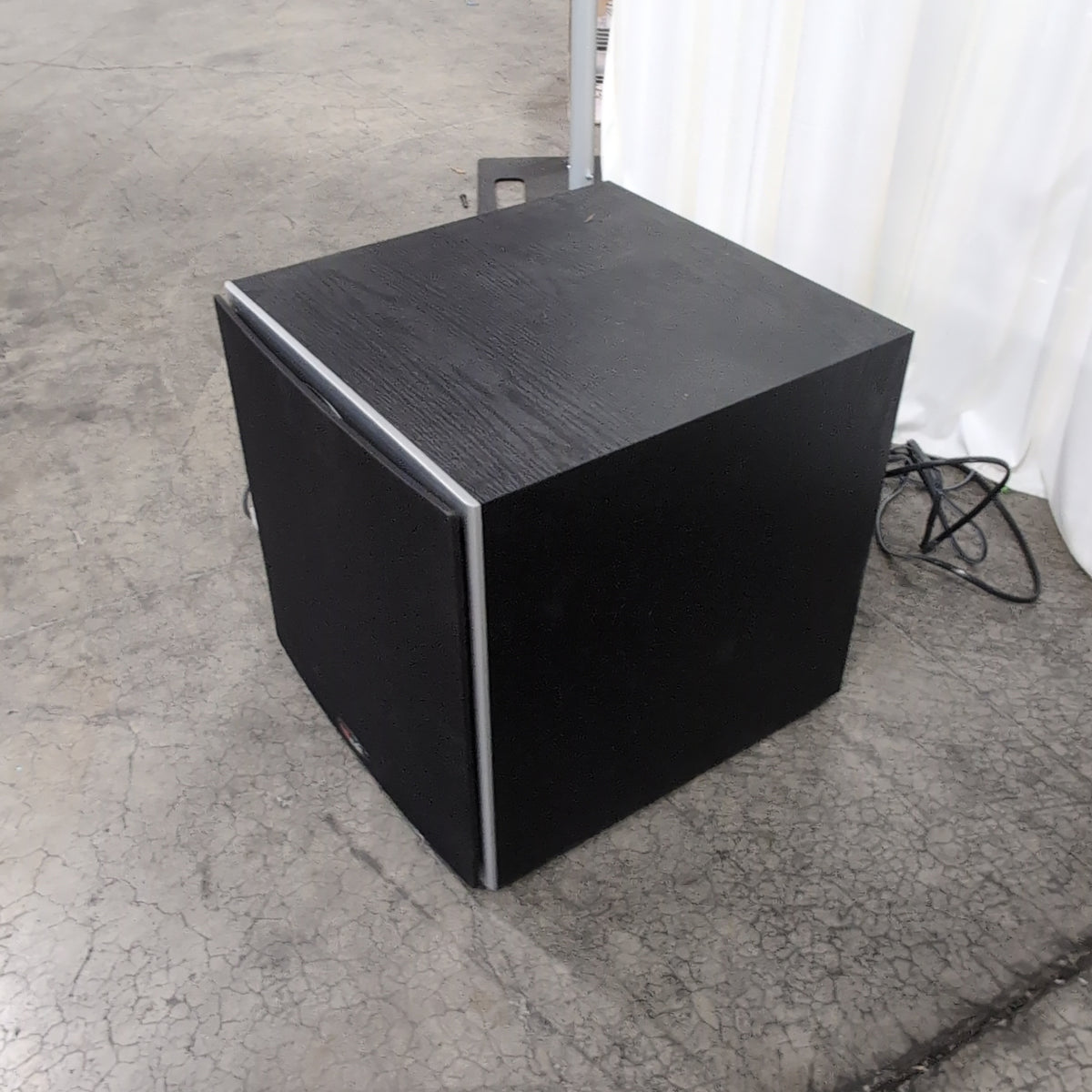 Polk Audio SW12 Powered Subwoofer in Black Finish