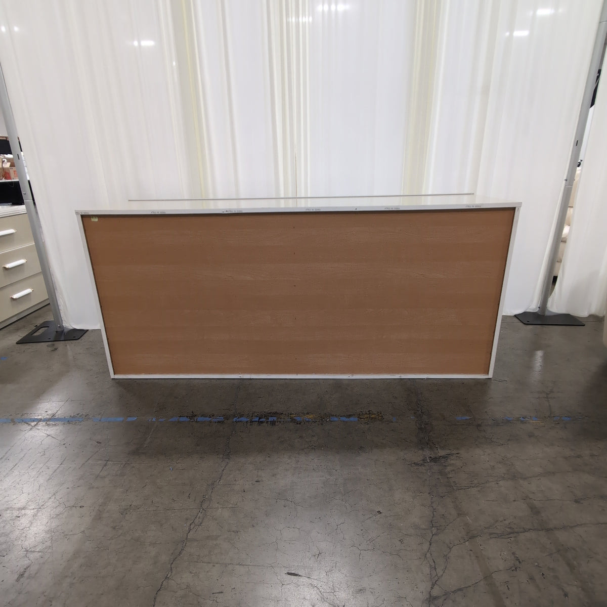 Cream Lacquered Six-Drawer Dresser with Fluted Top