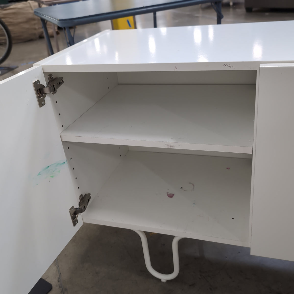 Minimalist White Three-Door TV Stand with Hairpin Legs