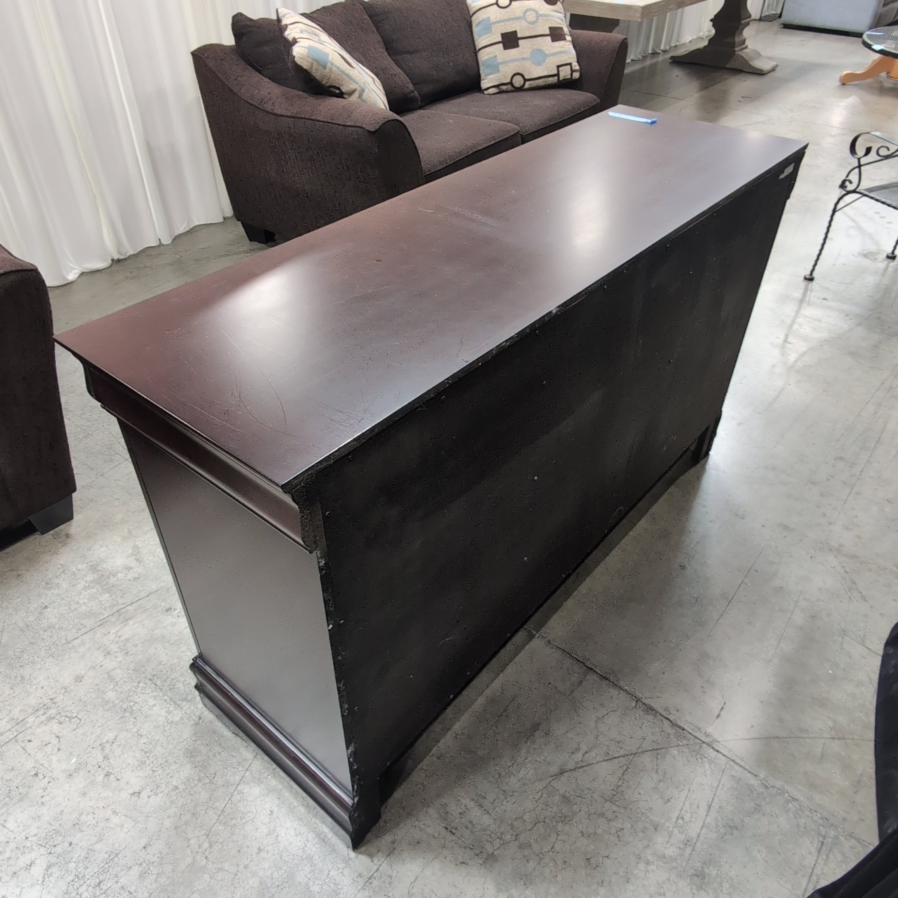 Traditional Six-Drawer Dresser in Dark Wood Finish