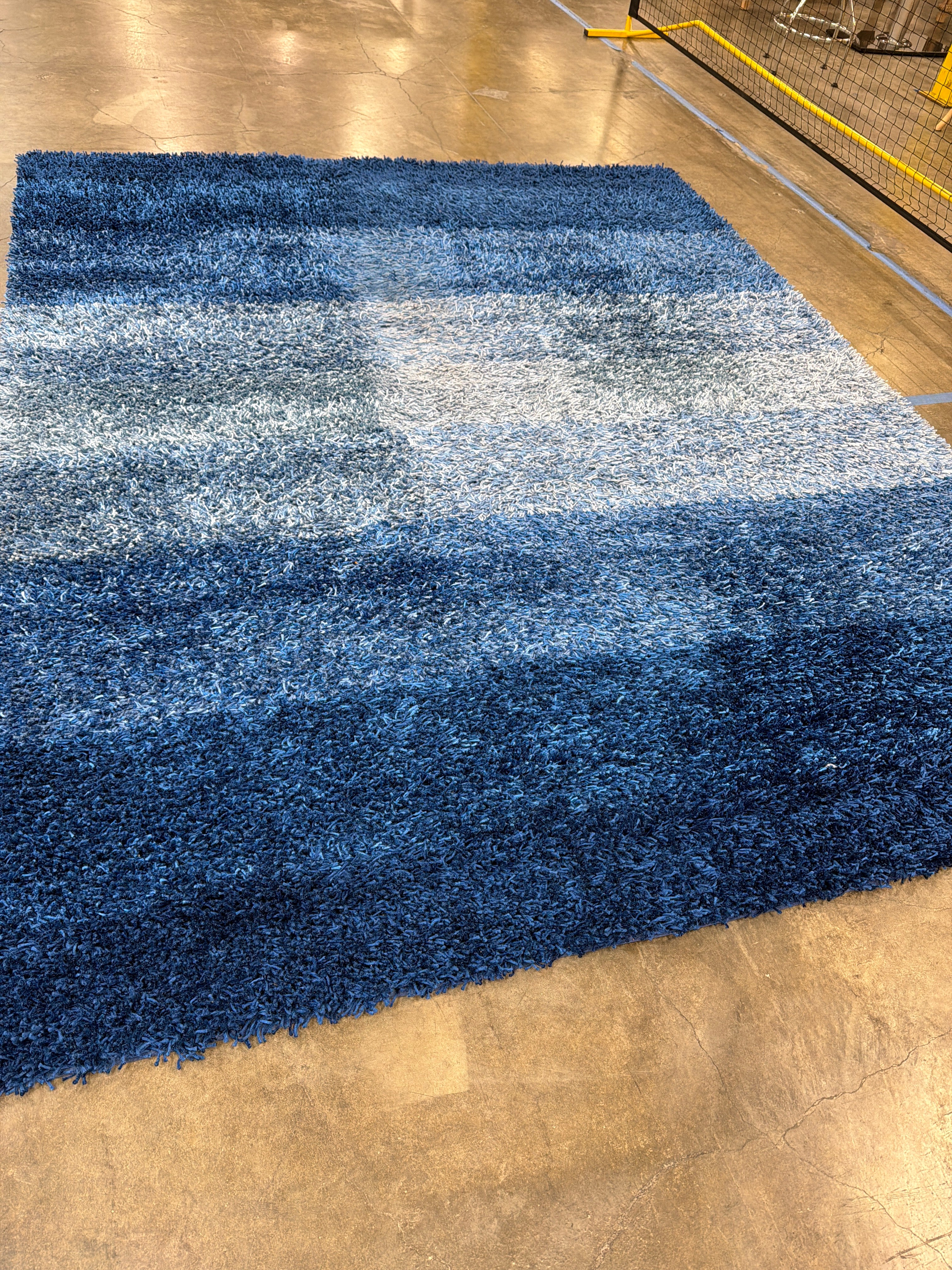 Dalyn Spectrum Gradient Blue Shag Rug - 8' x 10'