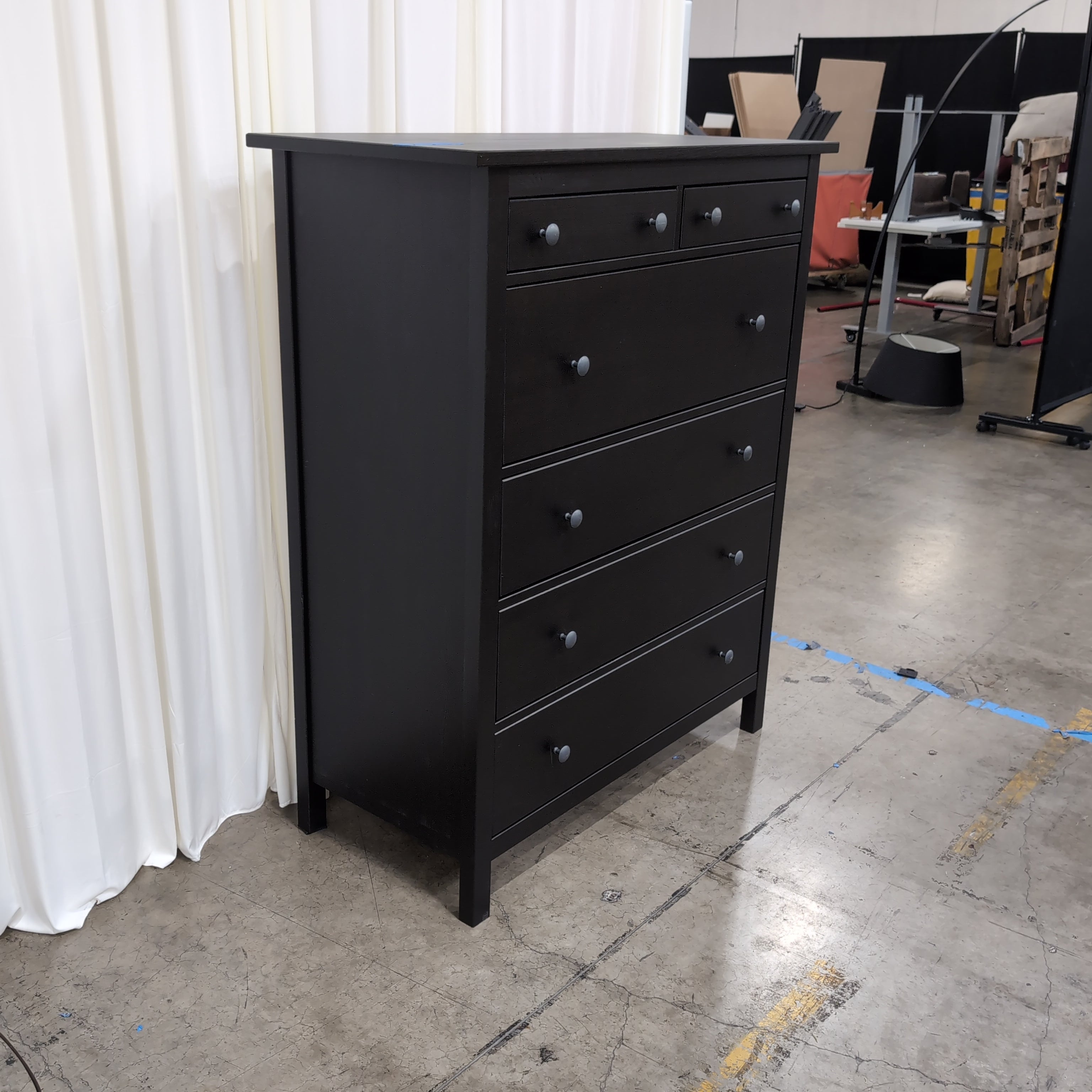 Dark Grey Six-Drawer Dresser with Round Knobs