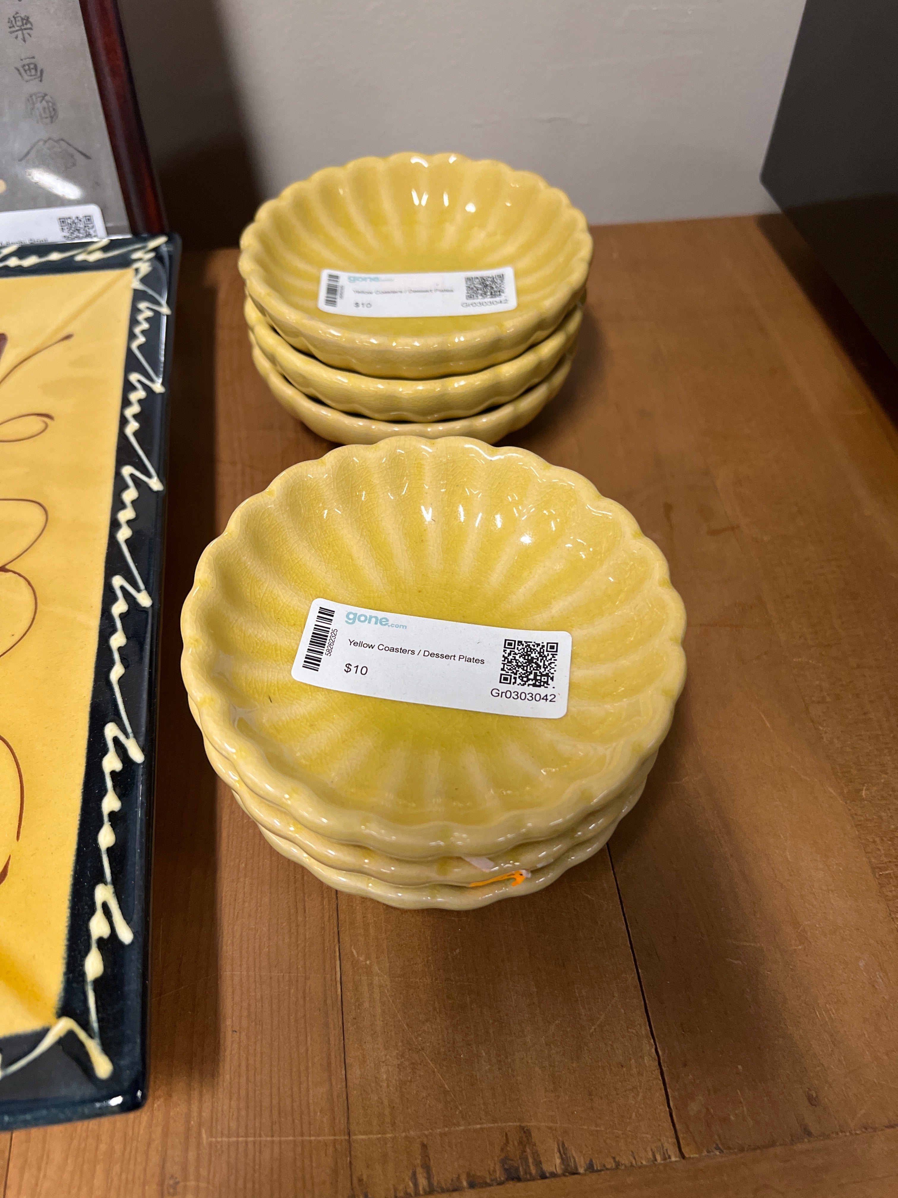 Yellow Coasters / Dessert Plates
