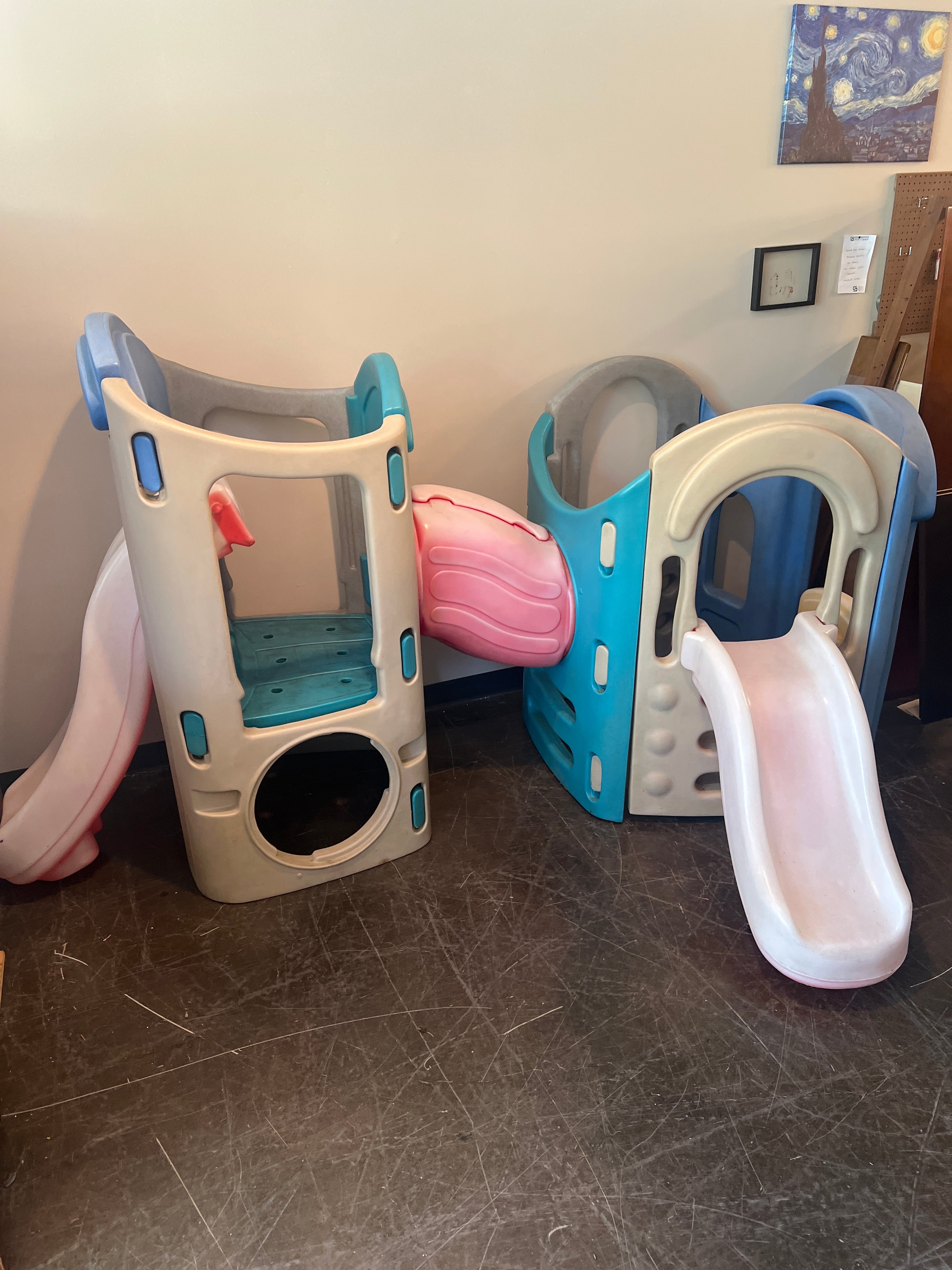 Little Tikes Outdoor Play Structure with Slides