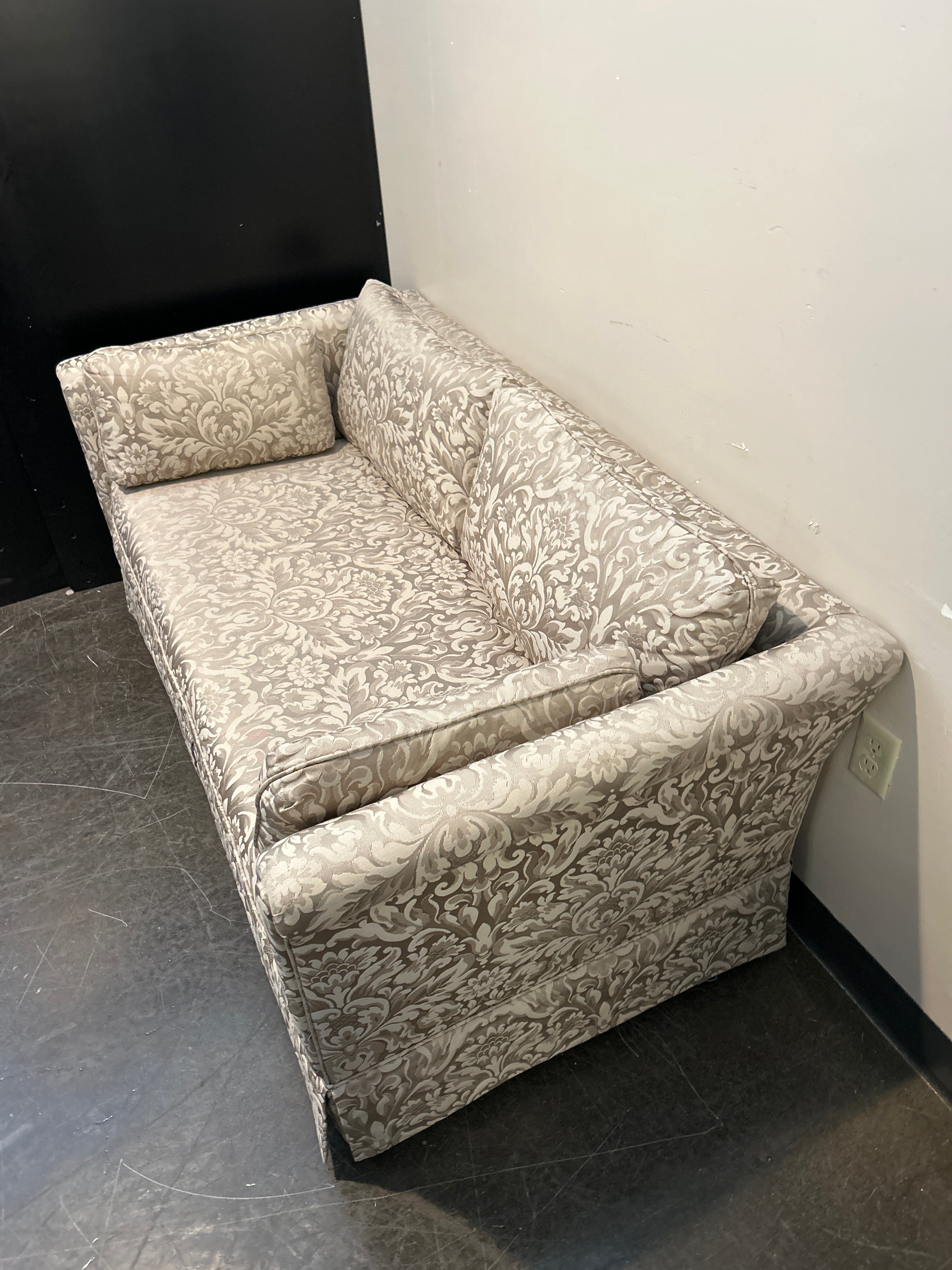 Elegant Damask Pattern Sofa
