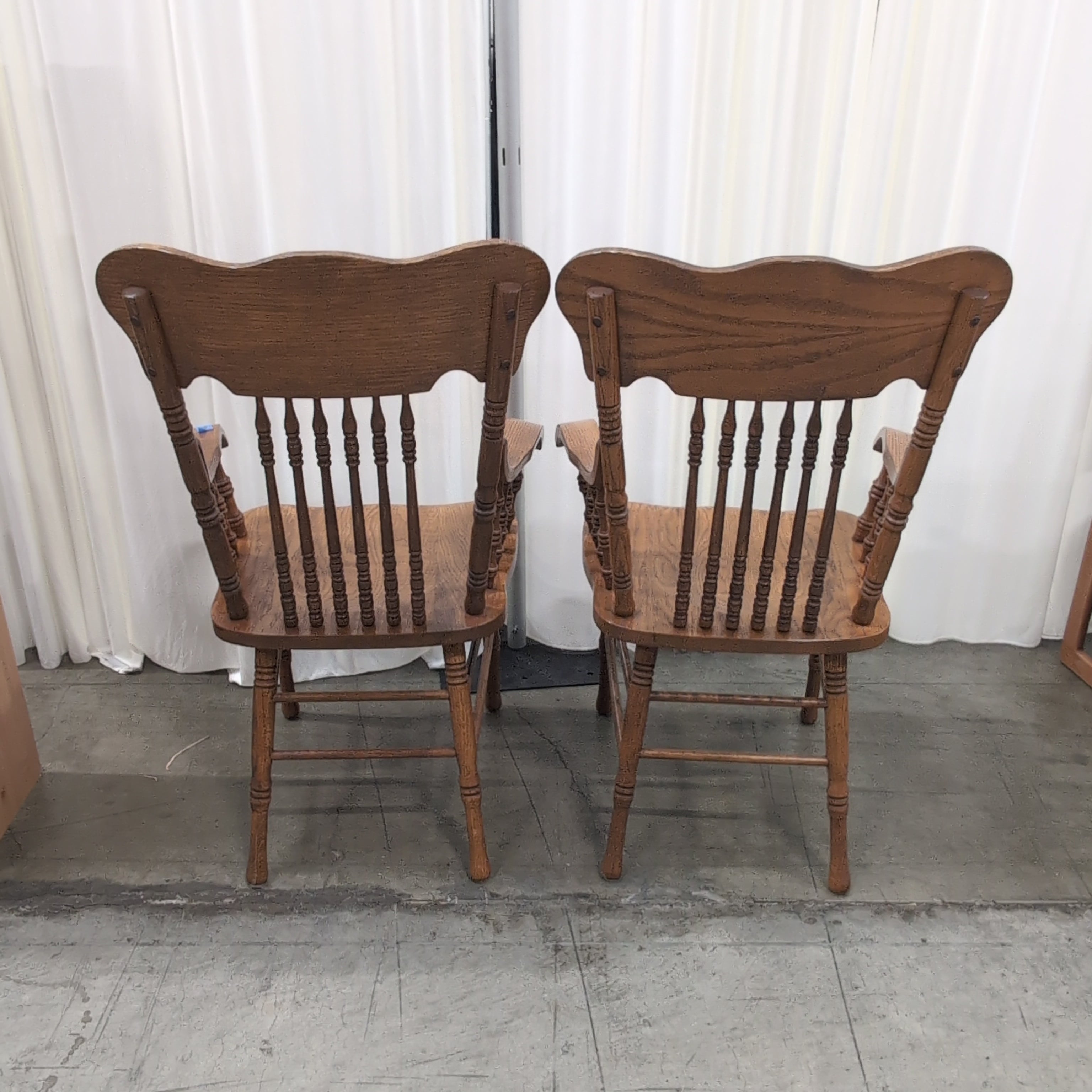 Pair of Traditional Brown Wood Armchair with Carved Back
