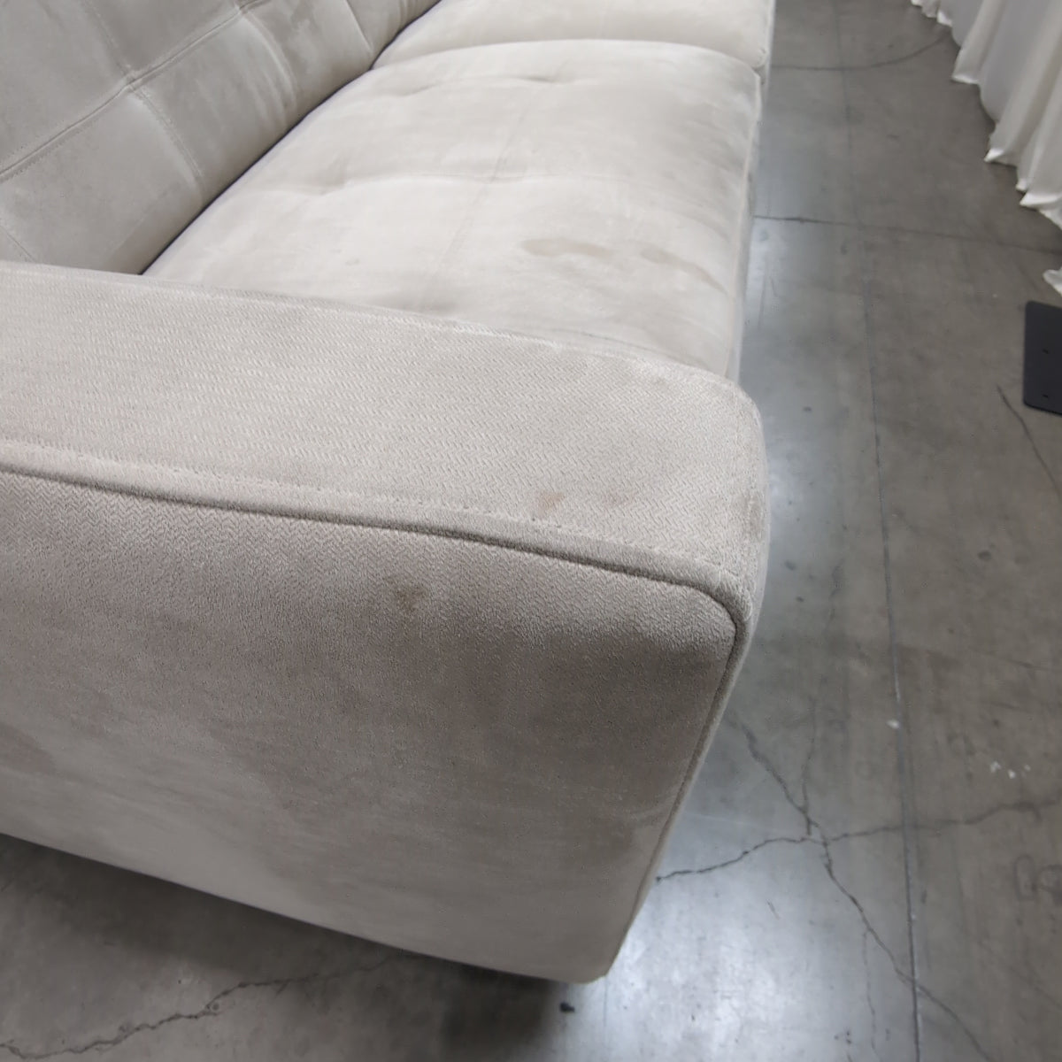 Light Beige Fabric Couch with Tufted Back Cushions