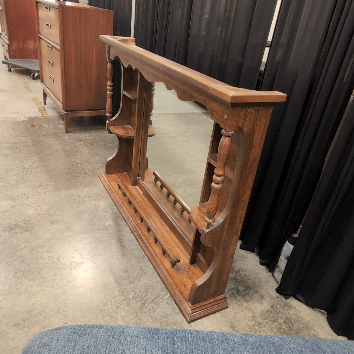 Traditional Dark Wood top half of hutch