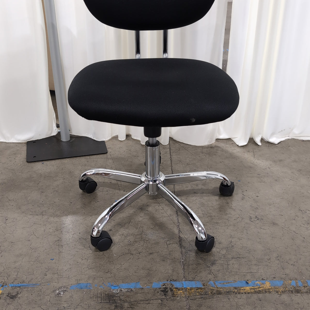 Black Ergonomic Kneeling Chair with Adjustable Frame