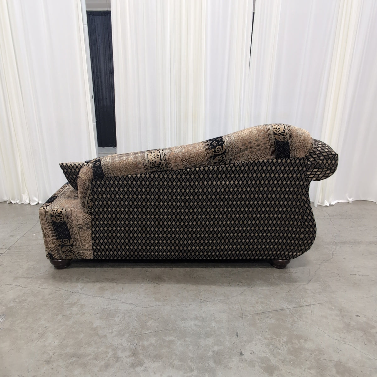 Patterned Fabric L-Shaped Sectional Couch