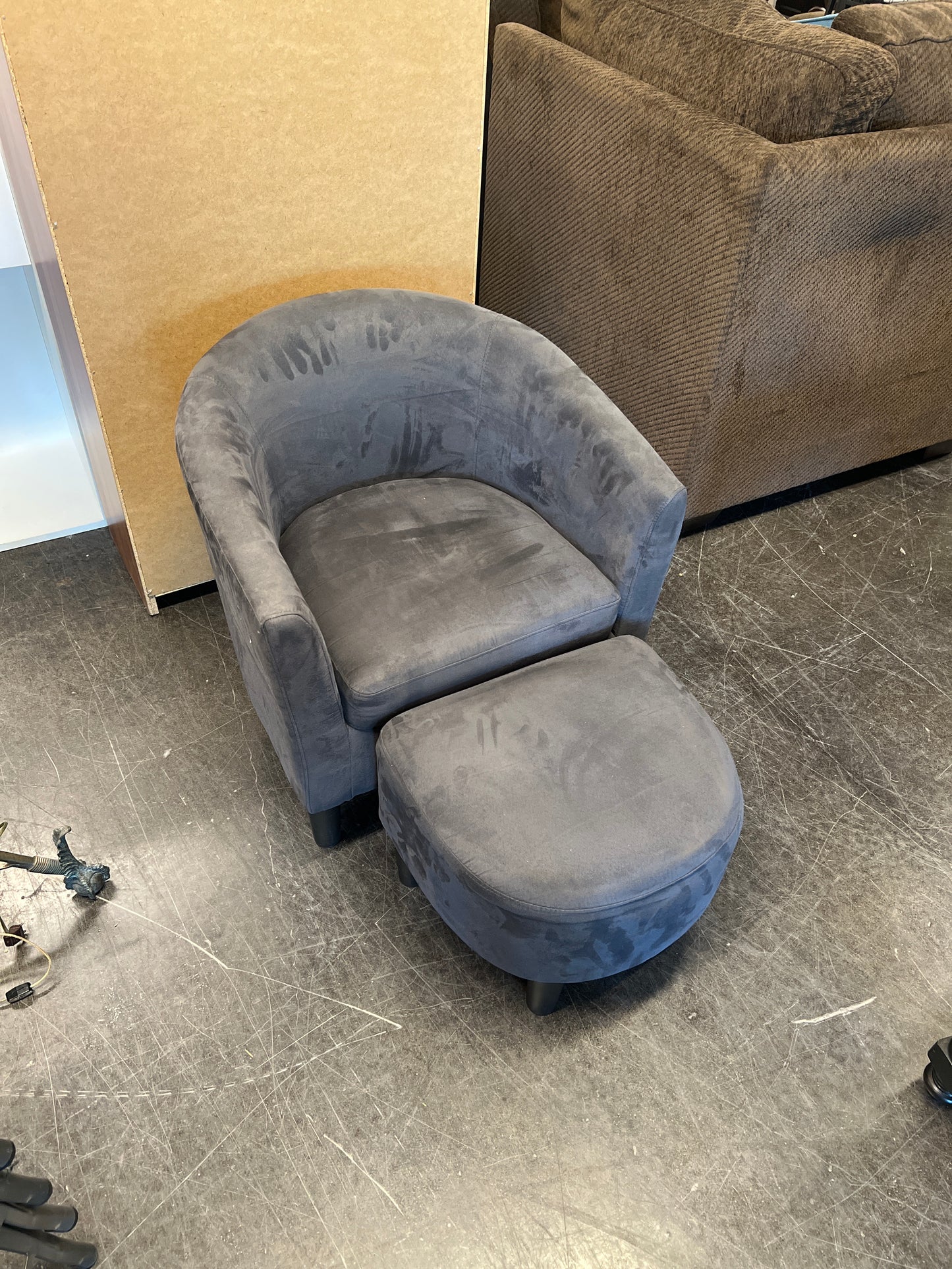 Grey Armchair with Ottoman