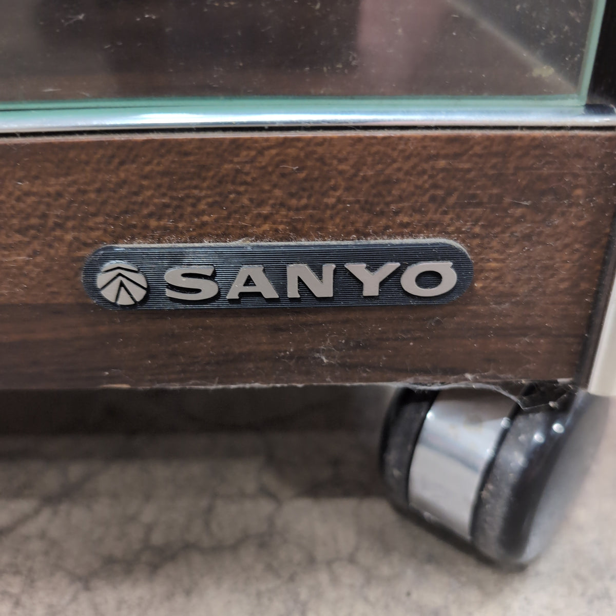 SANYO Dark Wood Tone Two-Shelf TV Stand with Casters