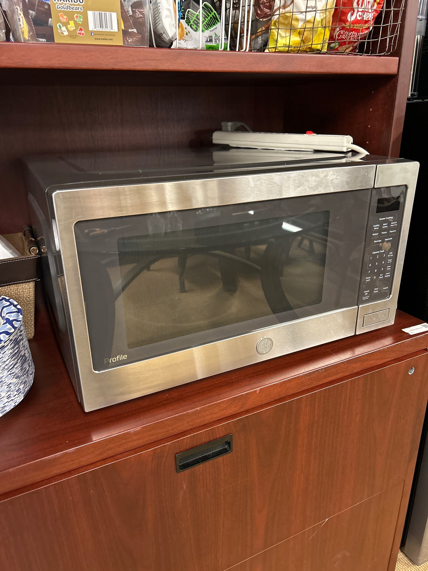 GE Profile Microwave (PES7227sl1ss)