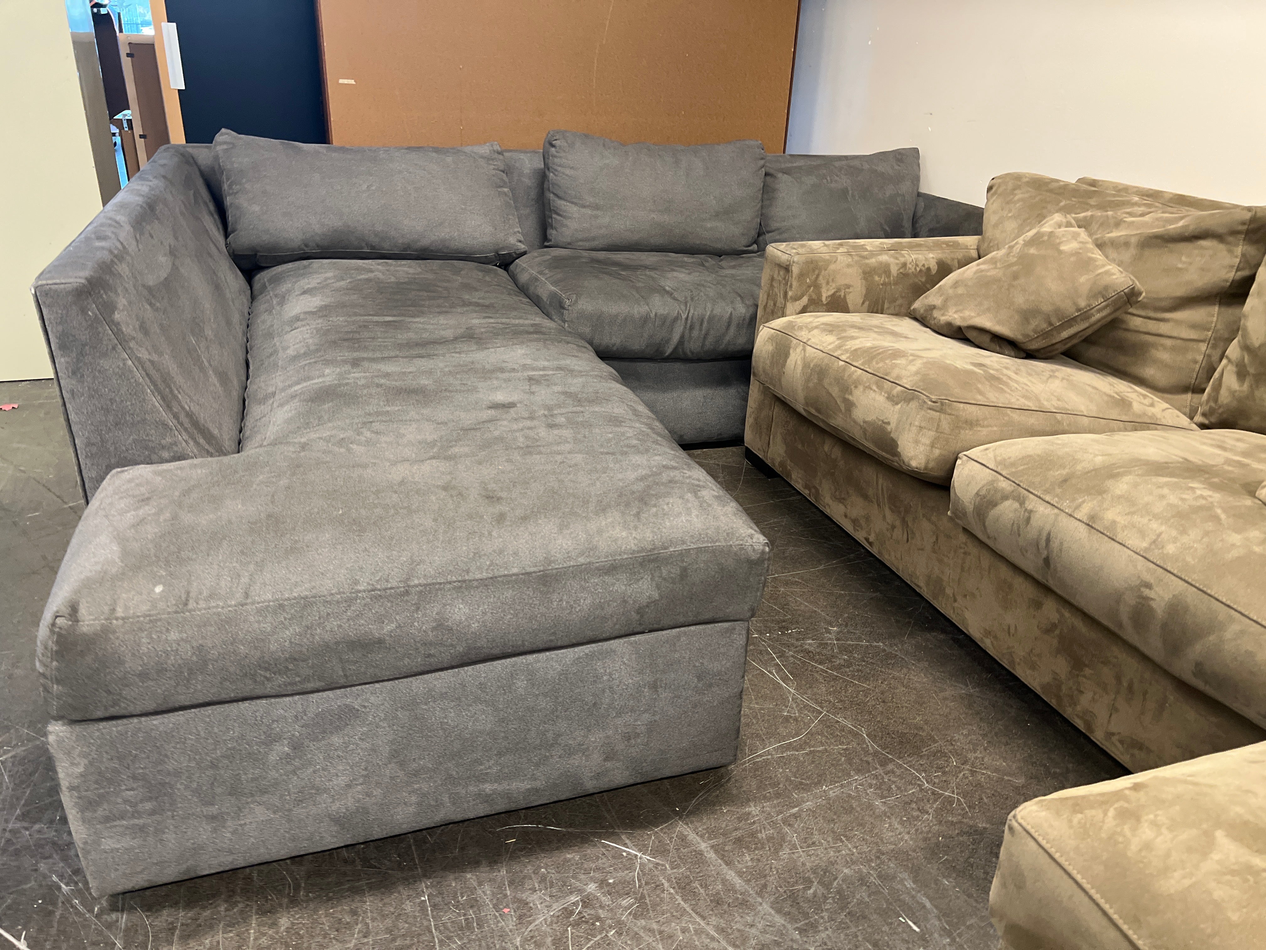 Spacious Dark Grey Fabric Sectional Sofa with Chaise