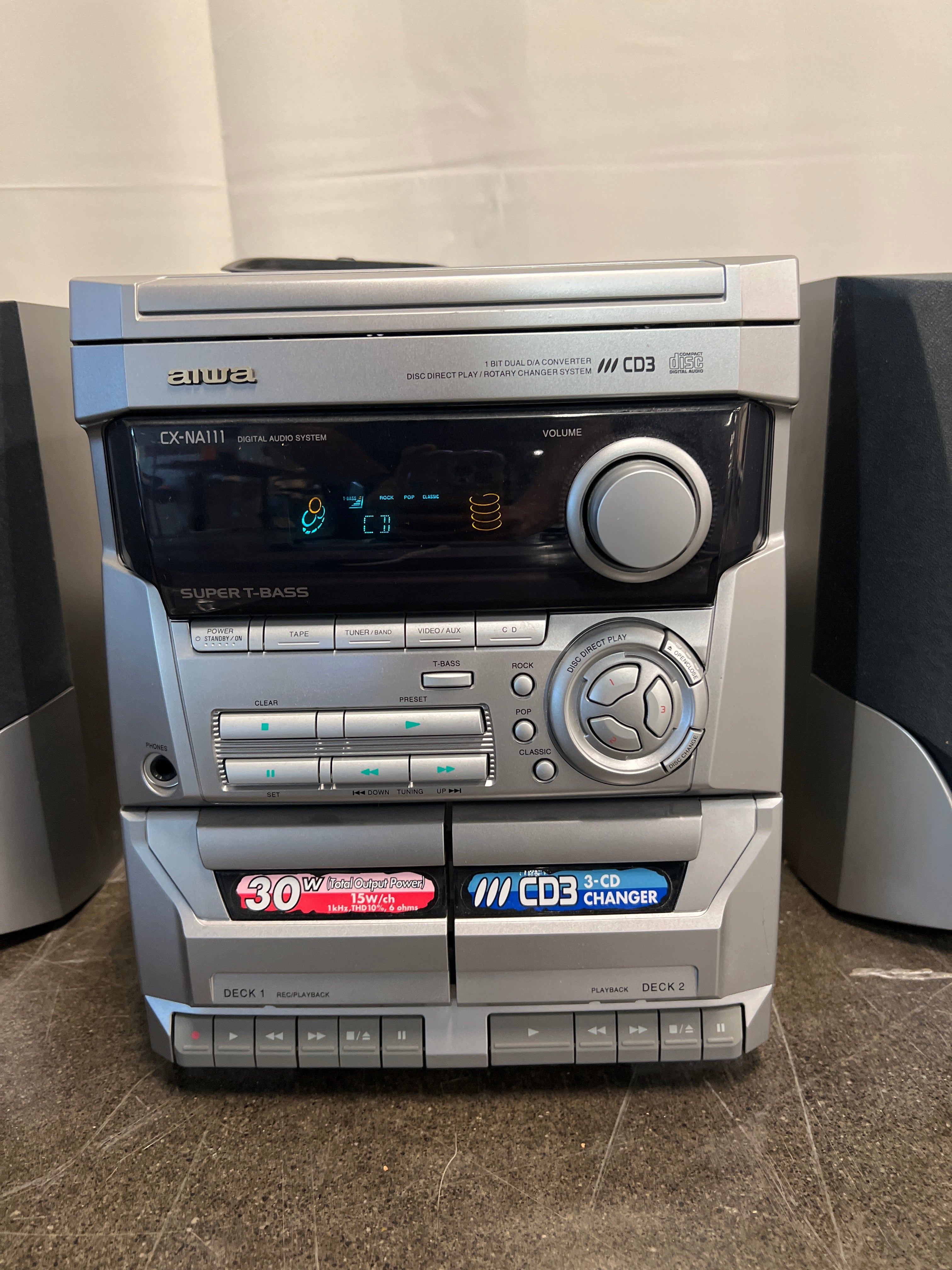 Aiwa CX-NA111 Silver Stereo System with Speakers