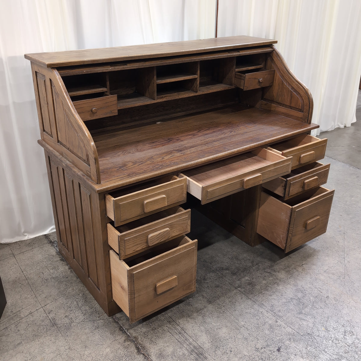 Traditional Oak Roll-Top Desk with Cubby Storage