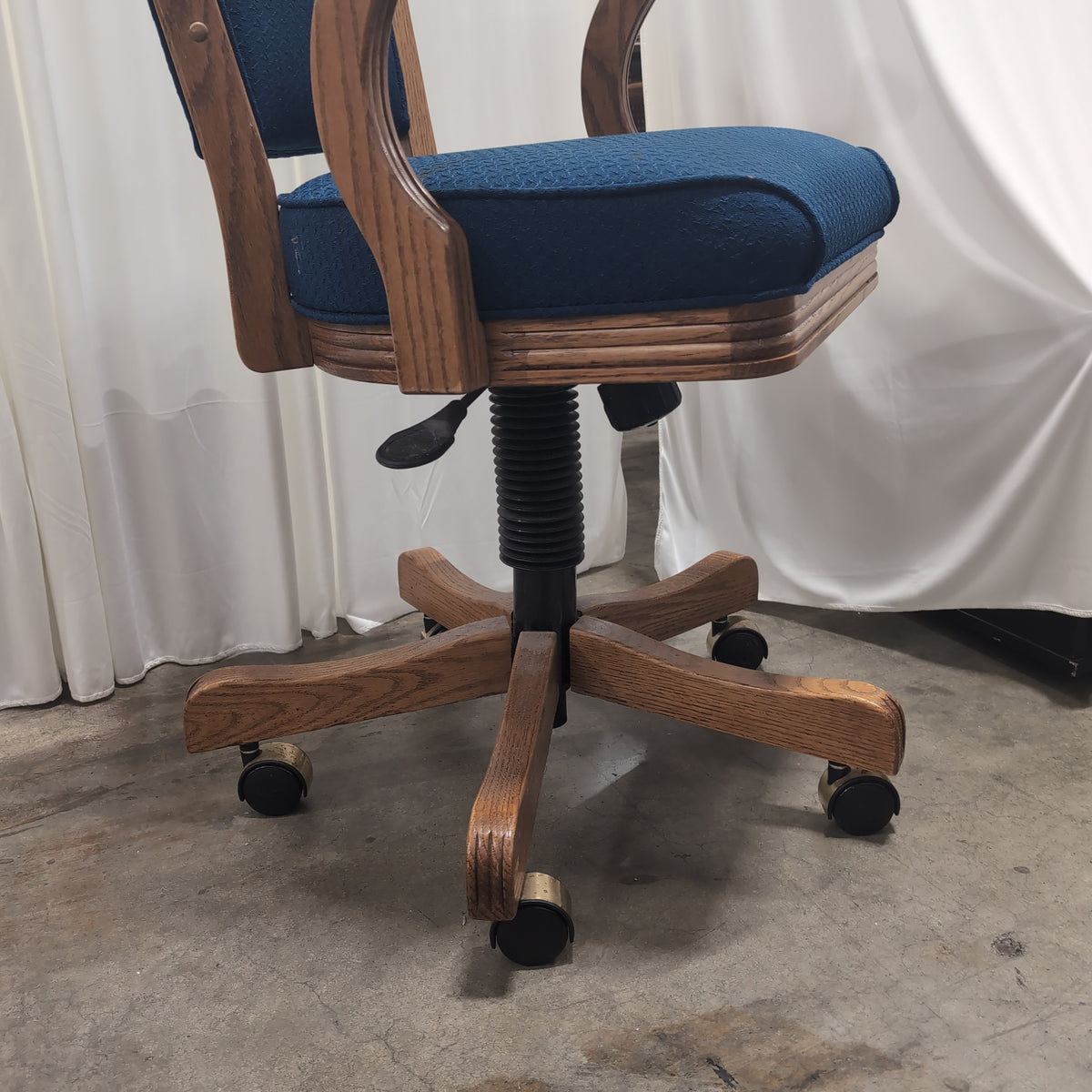 Traditional Wood Frame Office Chair with Casters